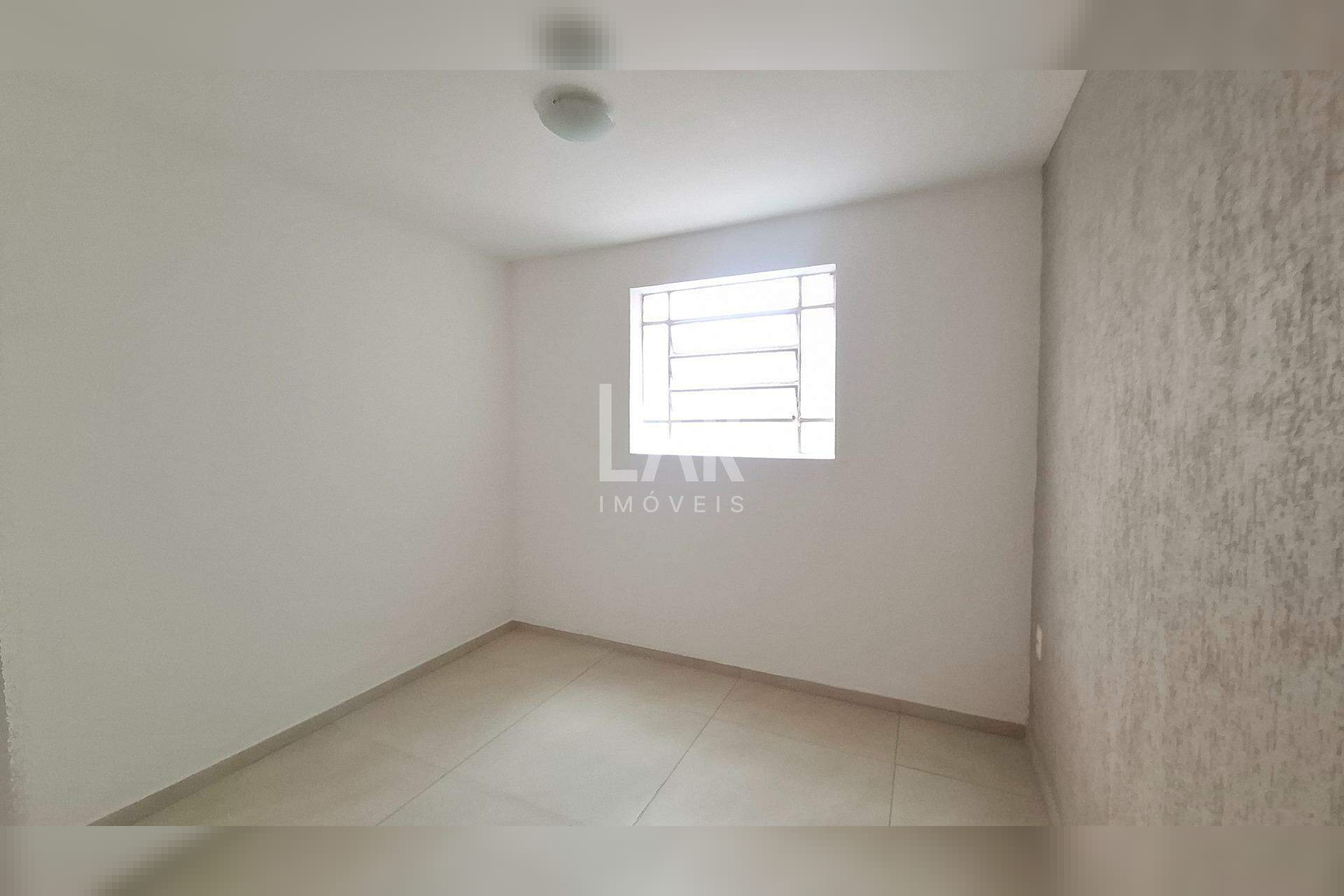 Casa de 2 quartos para alugar, Cruzeiro, Belo Horizonte - MG