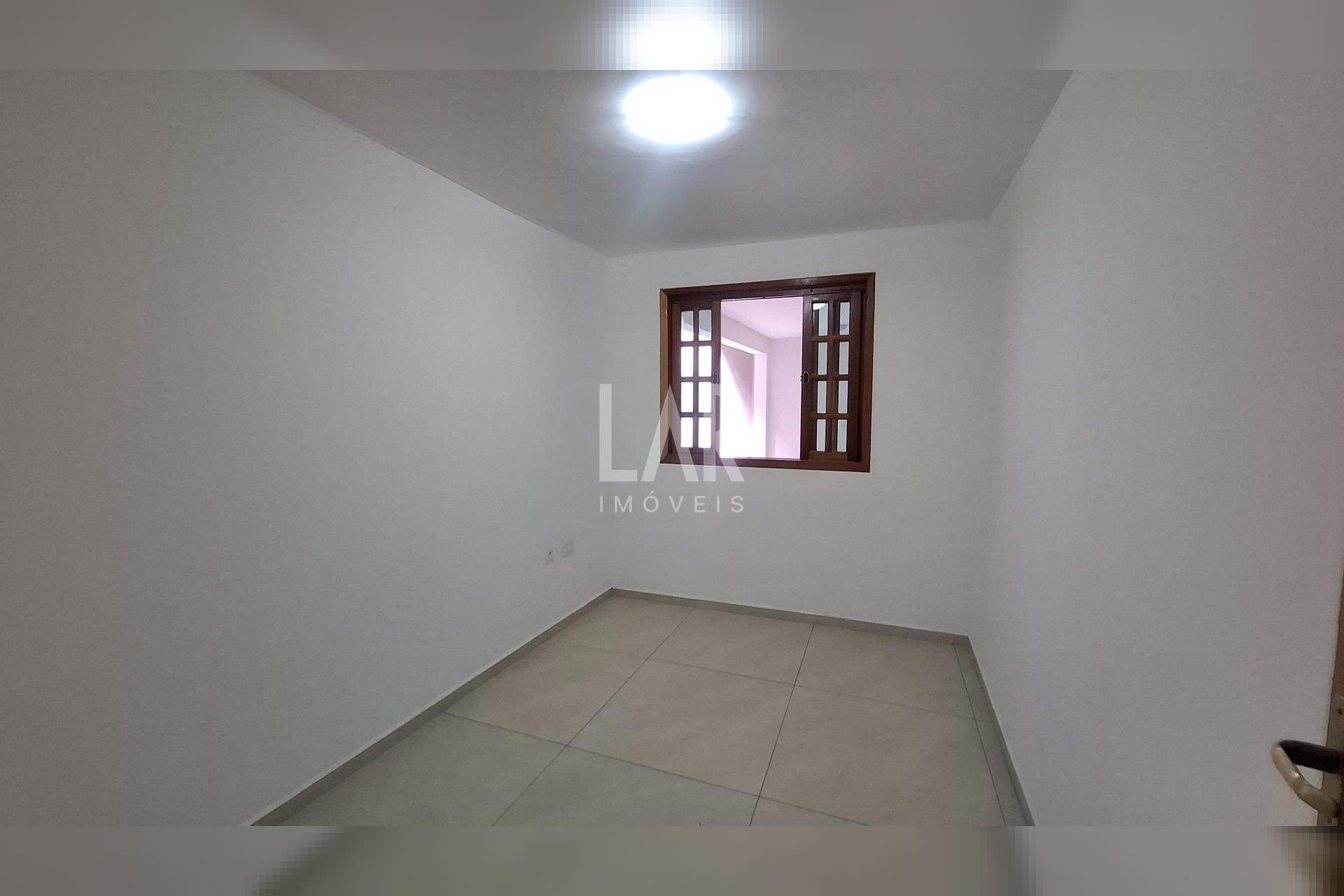 Casa de 2 quartos para alugar, Cruzeiro, Belo Horizonte - MG