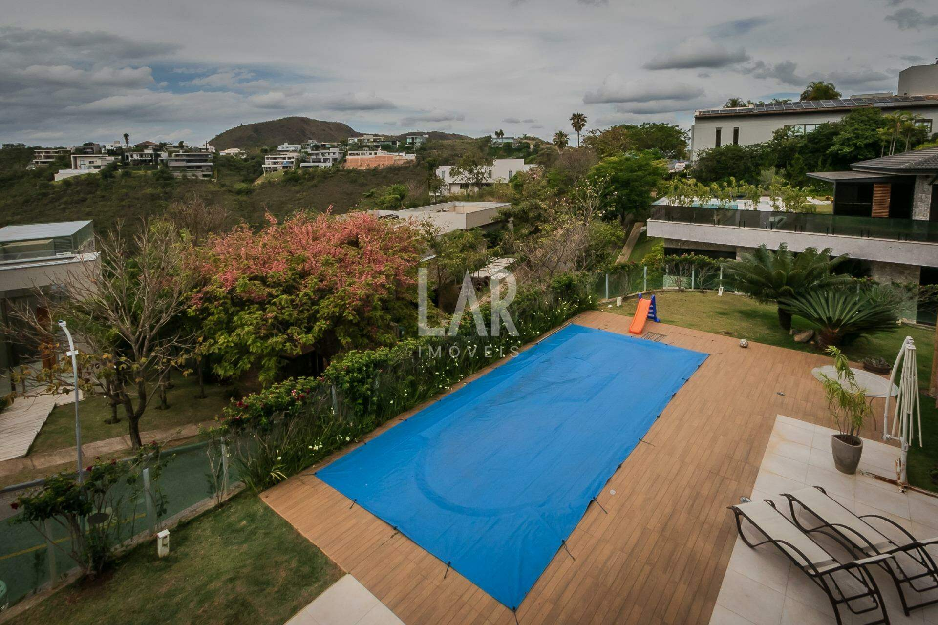 Casa de 5 quartos à venda, Vale dos Cristais, Nova Lima - MG