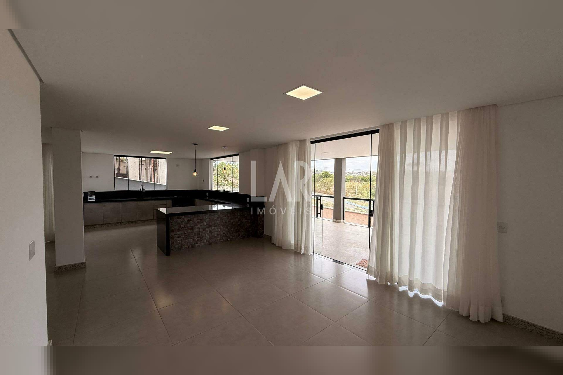 Casa de 4 quartos para alugar, Alphaville Vespasiano, Vespasiano - MG