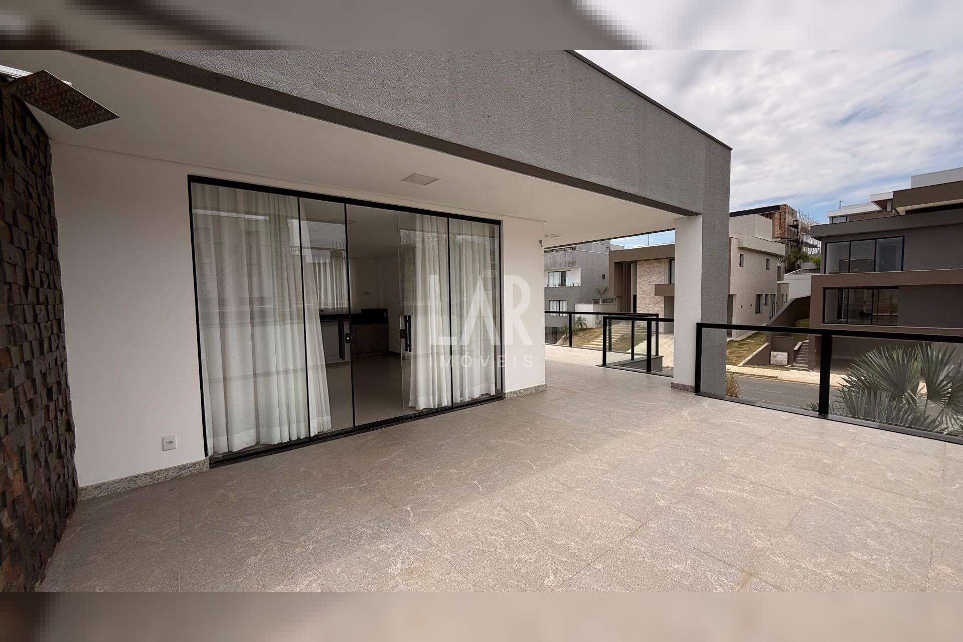 Casa de 4 quartos para alugar, Alphaville Vespasiano, Vespasiano - MG