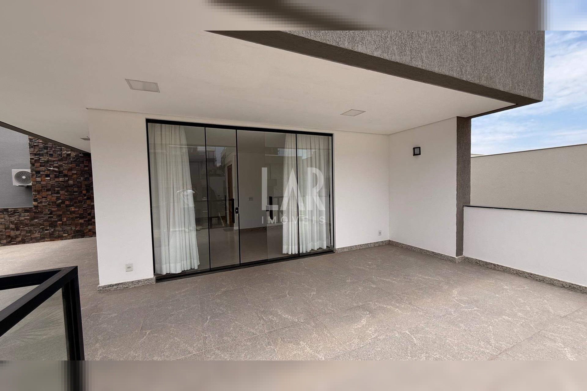 Casa de 4 quartos para alugar, Alphaville Vespasiano, Vespasiano - MG