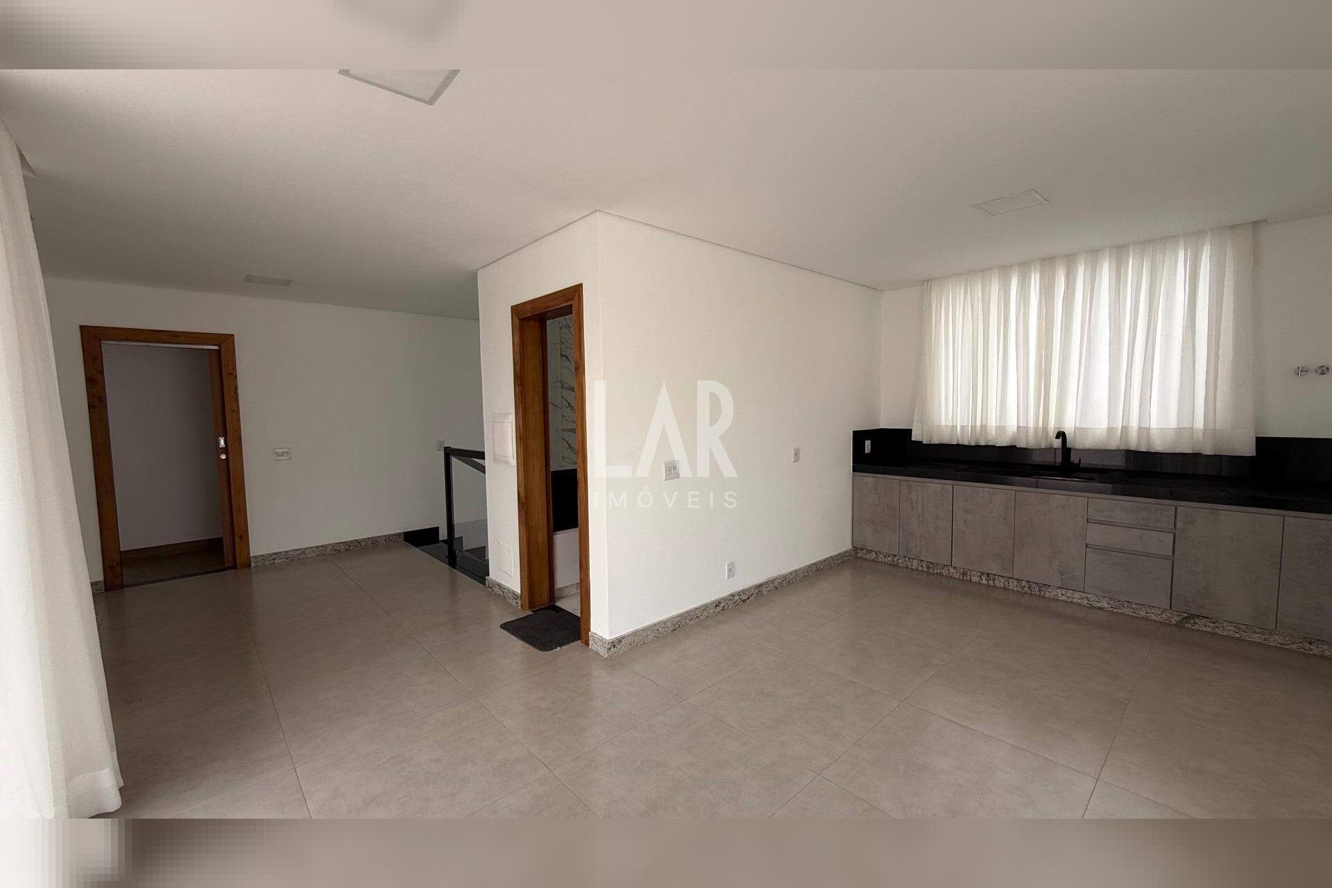 Casa de 4 quartos para alugar, Alphaville Vespasiano, Vespasiano - MG