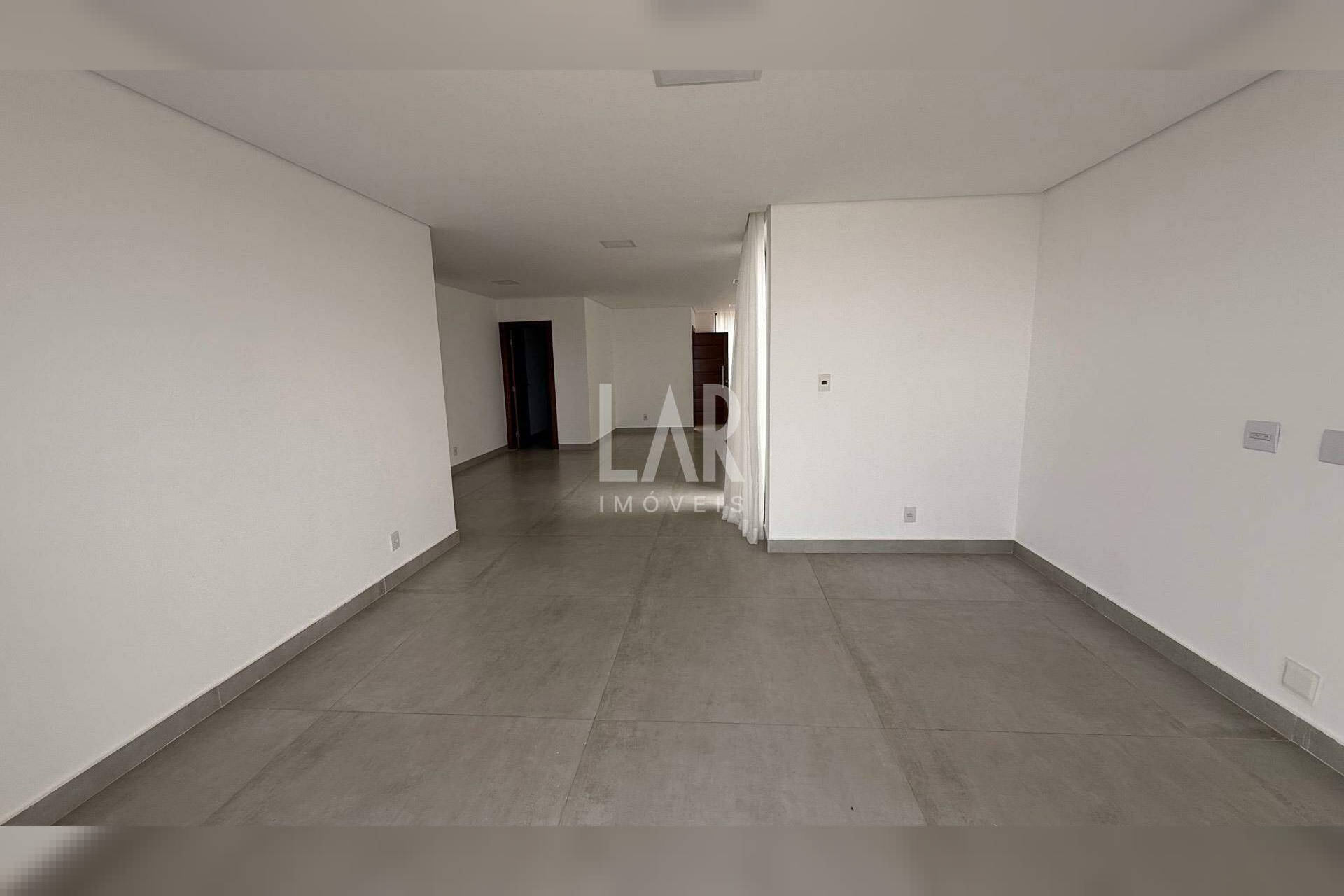 Casa de 4 quartos para alugar, Alphaville Vespasiano, Vespasiano - MG