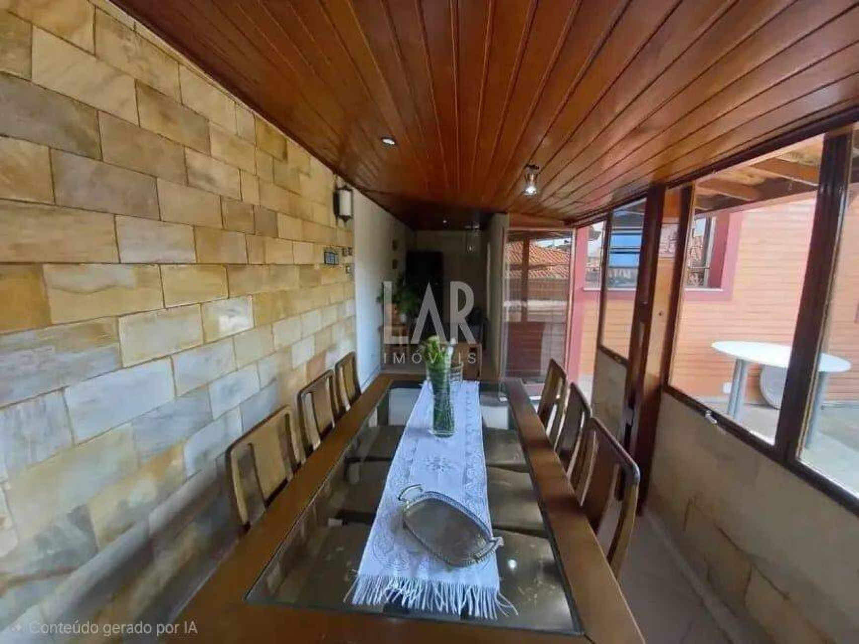 Casa de 3 quartos à venda, Sagrada Família, Belo Horizonte - MG