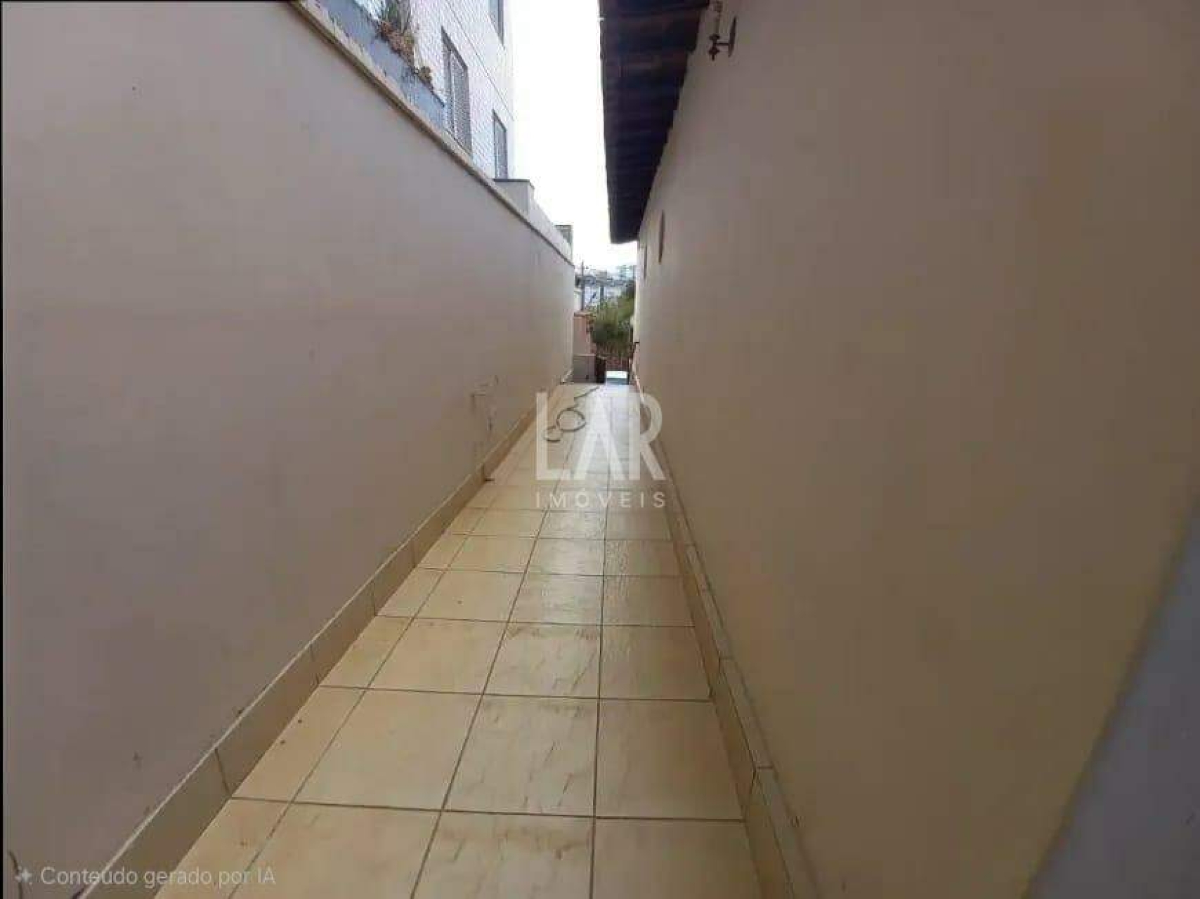 Casa de 3 quartos à venda, Sagrada Família, Belo Horizonte - MG