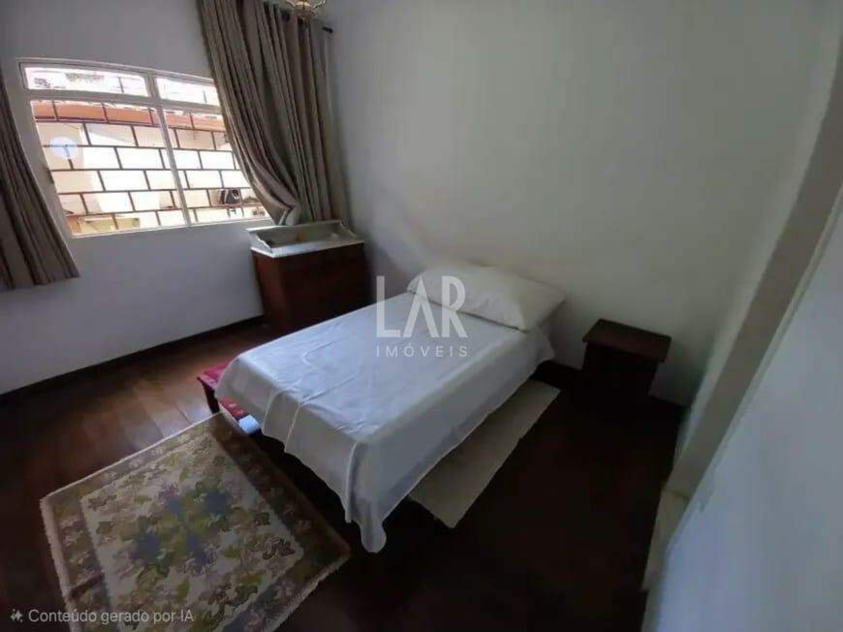 Casa de 3 quartos à venda, Sagrada Família, Belo Horizonte - MG