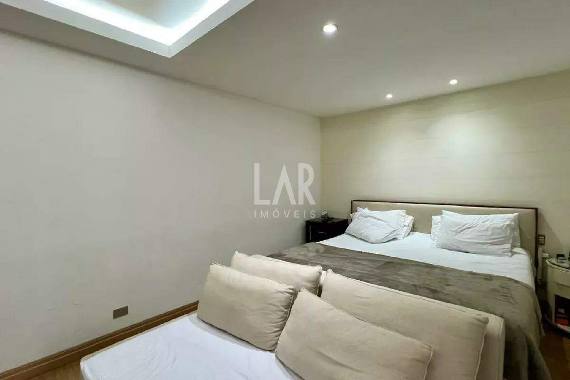 Apartamento de 4 quartos à venda, Lourdes, Belo Horizonte - MG