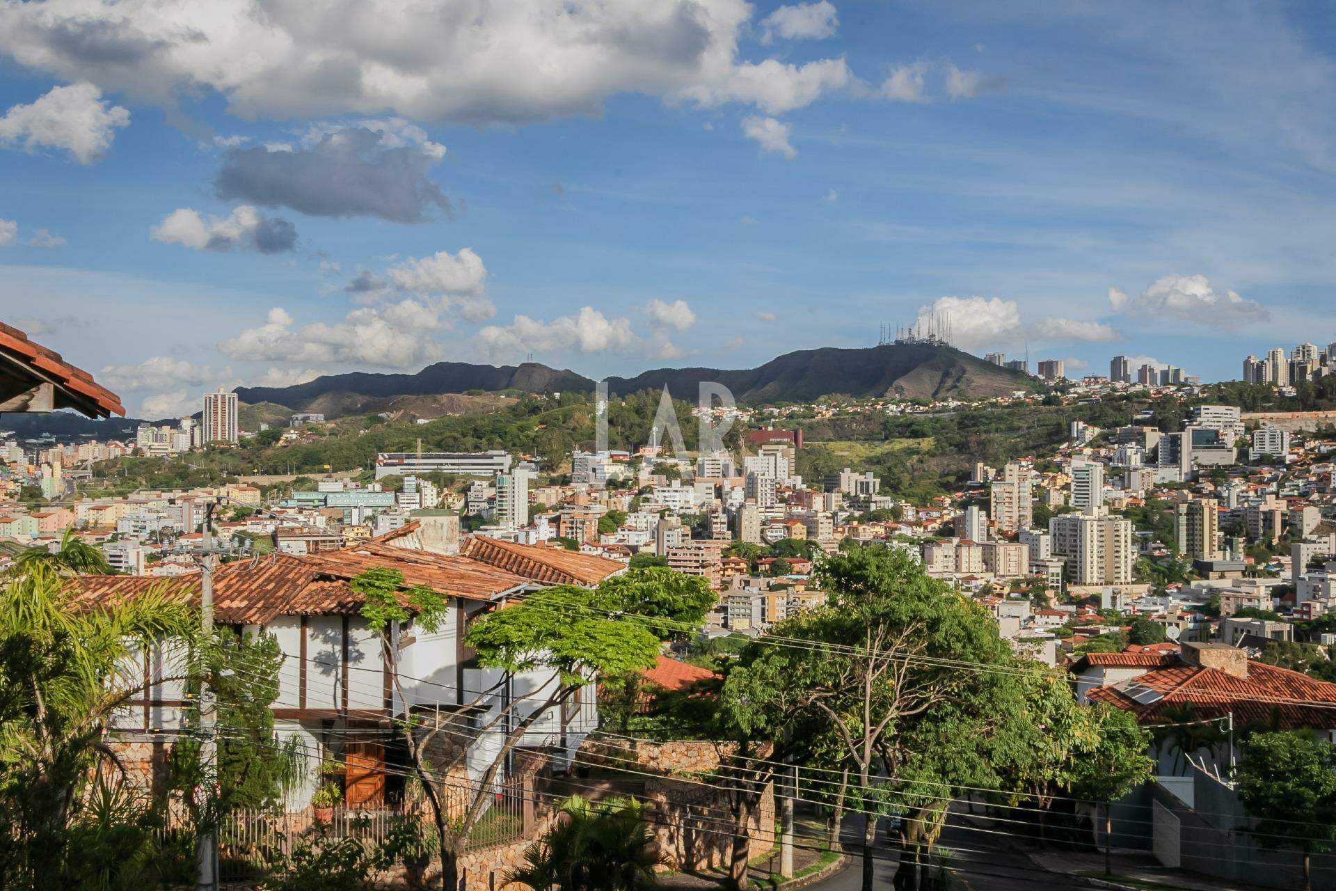 Casa de 4 quartos à venda, São Bento, Belo Horizonte - MG