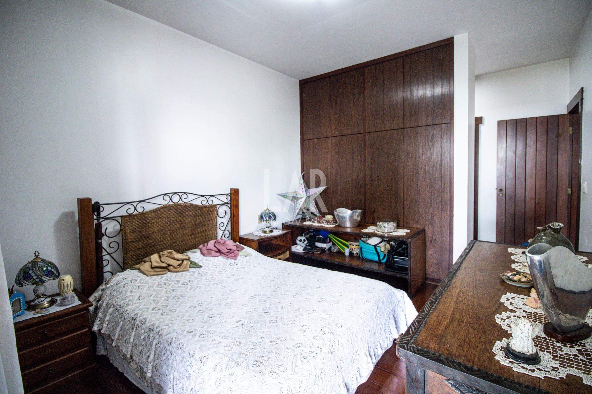 Casa de 5 quartos para alugar, Belvedere, Belo Horizonte - MG
