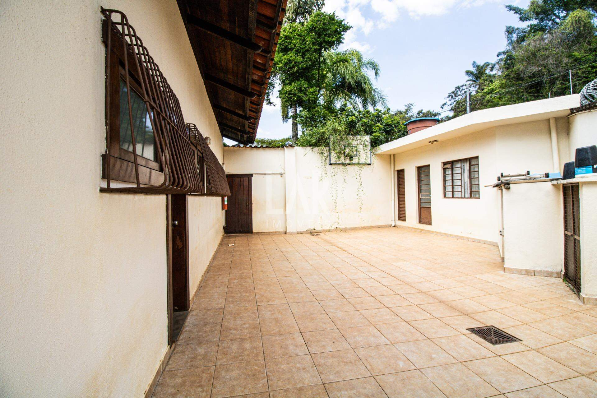 Casa de 5 quartos para alugar, Belvedere, Belo Horizonte - MG