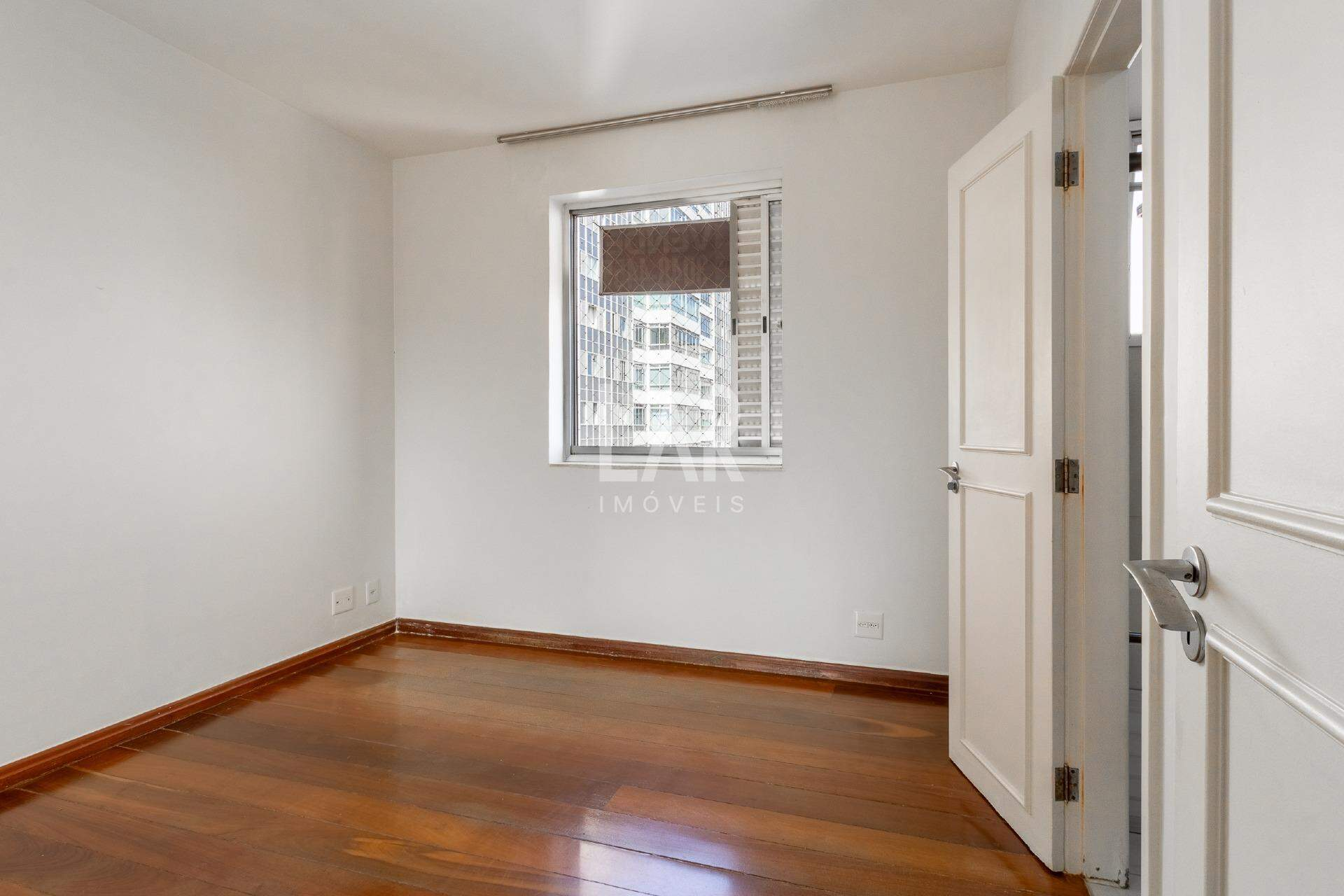 Apartamento de 5 quartos à venda, Serra, Belo Horizonte - MG