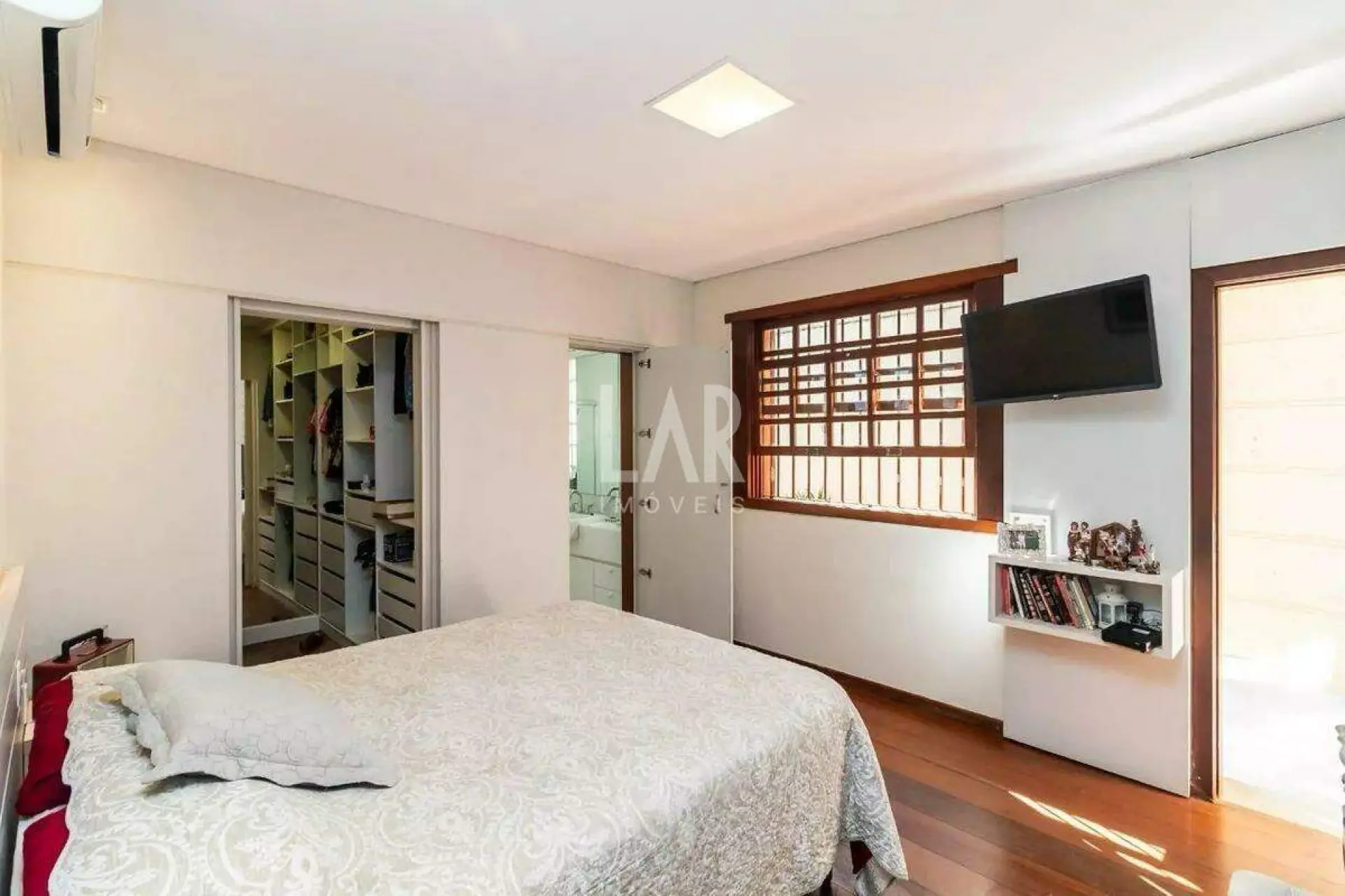 Casa de 4 quartos para alugar, Cidade Nova, Belo Horizonte - MG