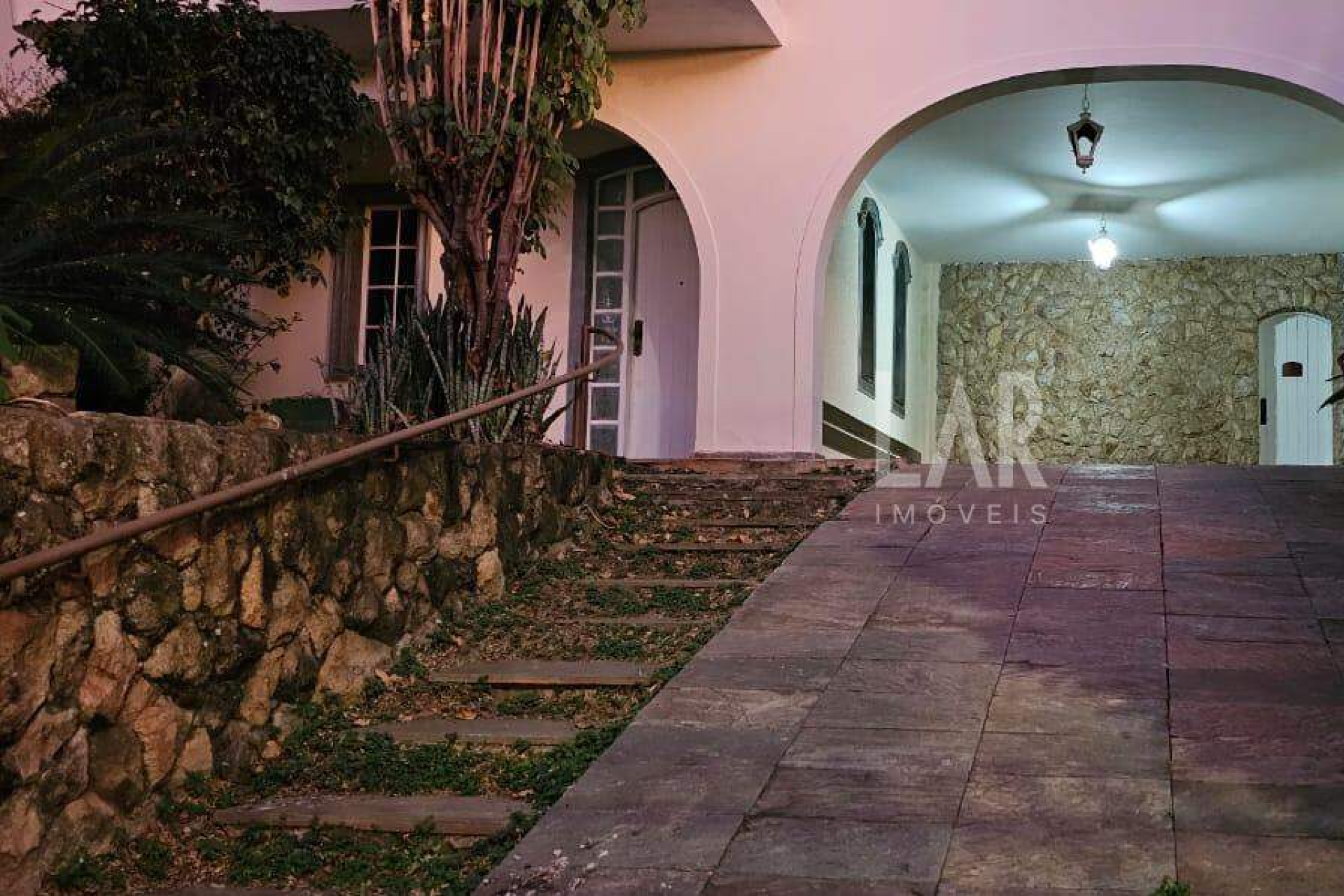 Casa de 5 quartos à venda, Belvedere, Belo Horizonte - MG