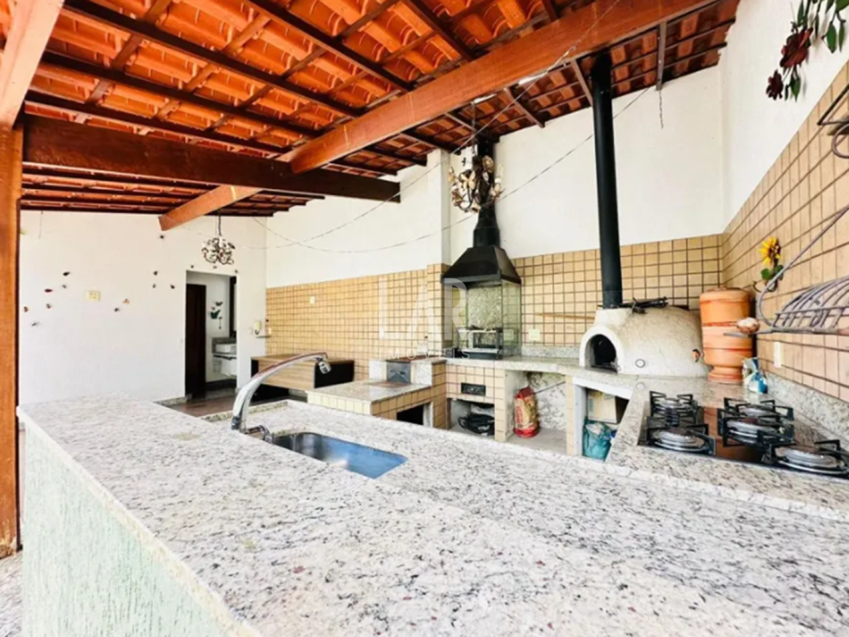 Casa de 3 quartos à venda, Santa Amélia, Belo Horizonte - MG
