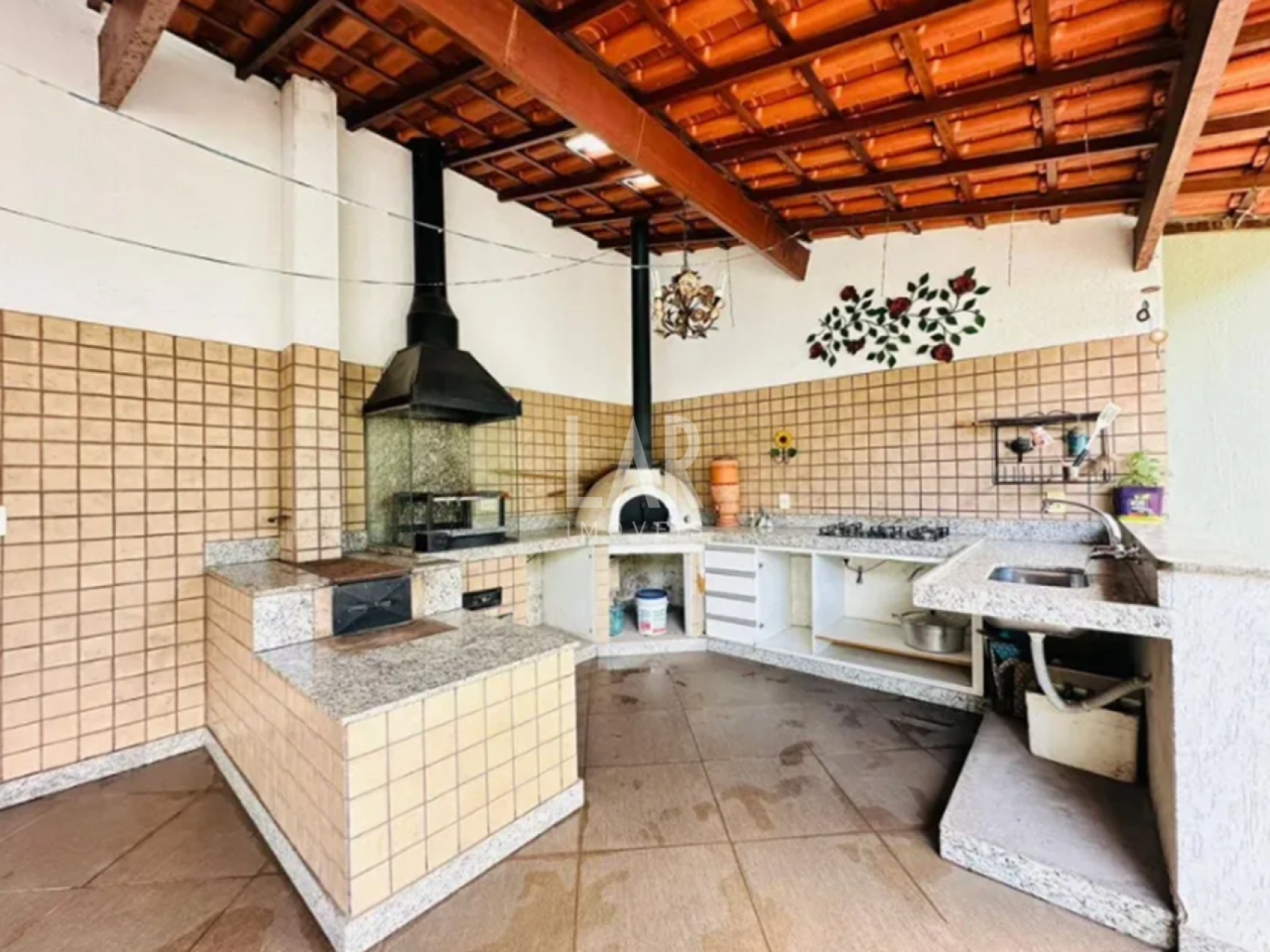 Casa de 3 quartos à venda, Santa Amélia, Belo Horizonte - MG