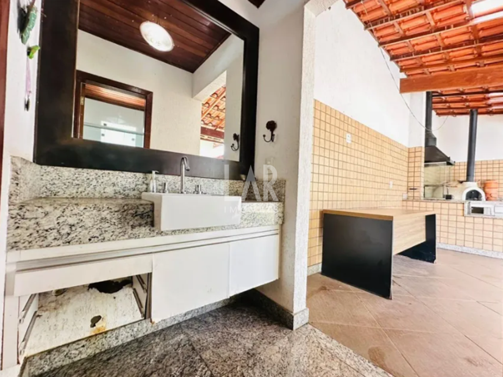 Casa de 3 quartos à venda, Santa Amélia, Belo Horizonte - MG