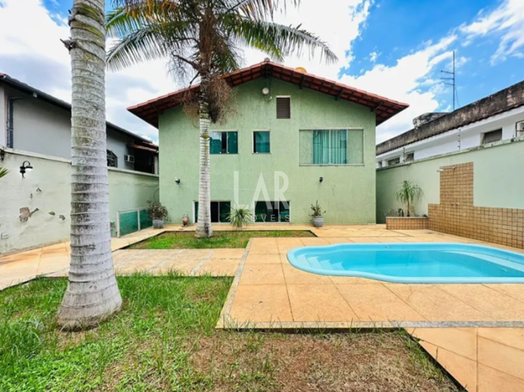 Casa de 3 quartos à venda, Santa Amélia, Belo Horizonte - MG