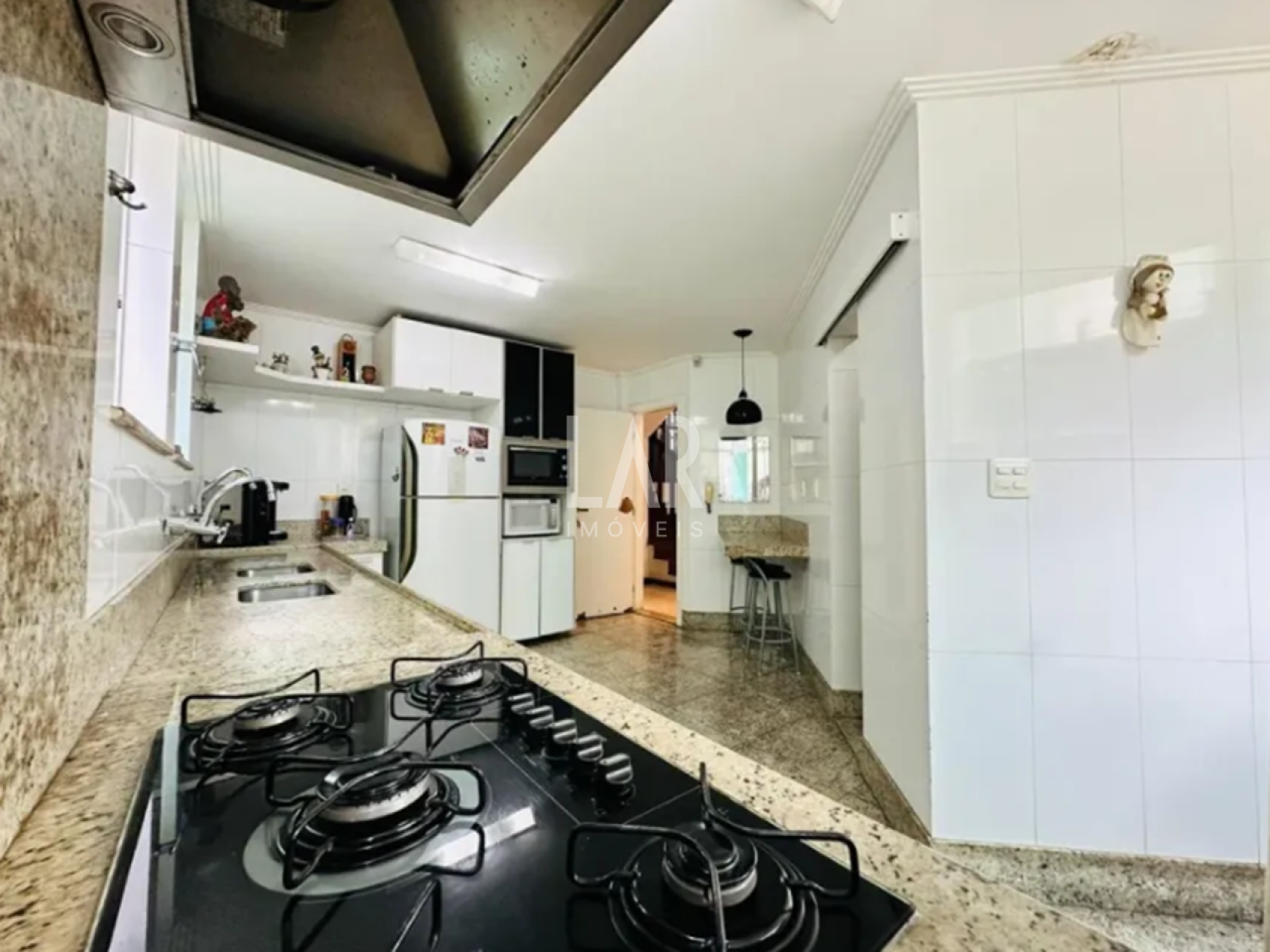 Casa de 3 quartos à venda, Santa Amélia, Belo Horizonte - MG
