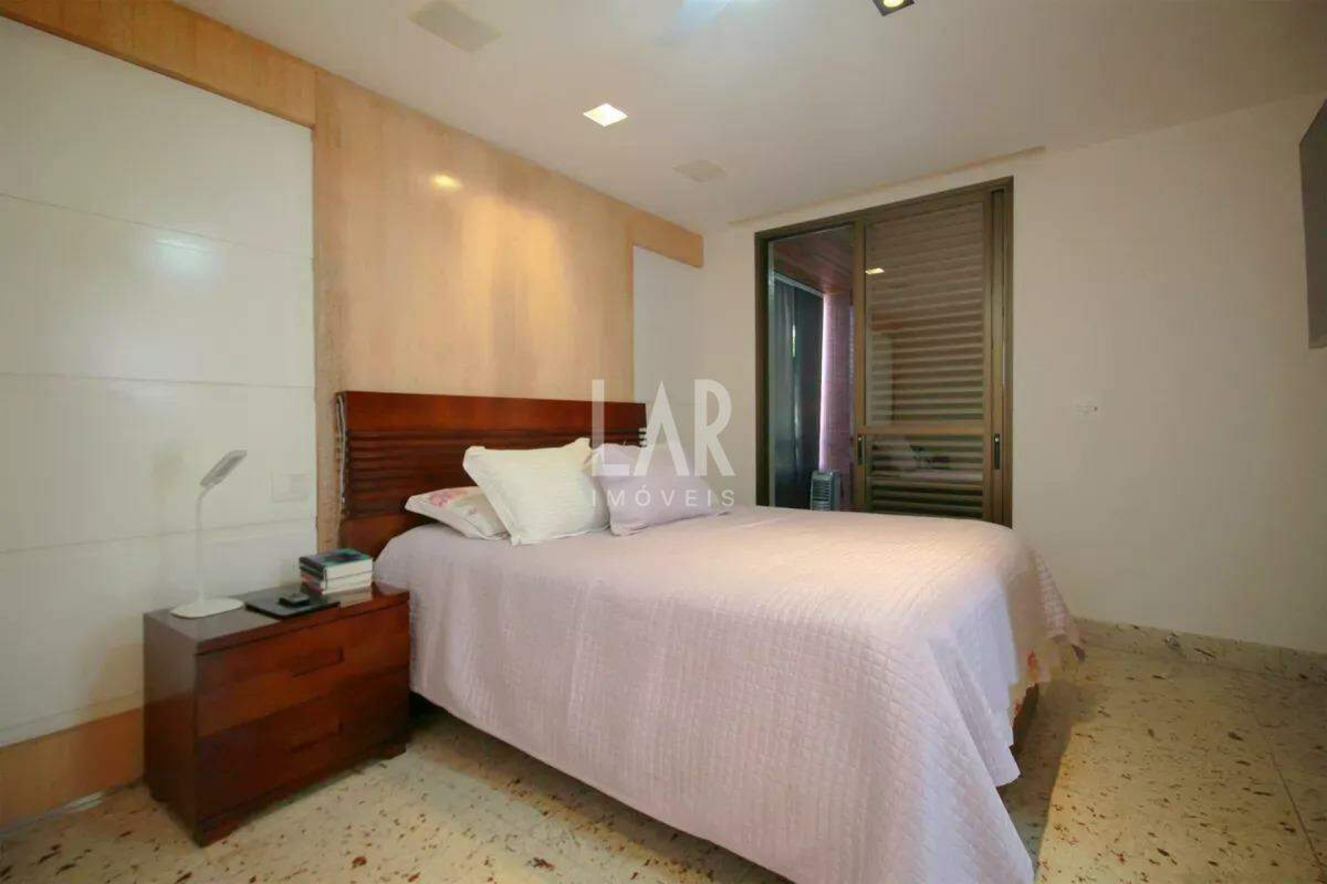 Apartamento de 4 quartos à venda, Cruzeiro, Belo Horizonte - MG