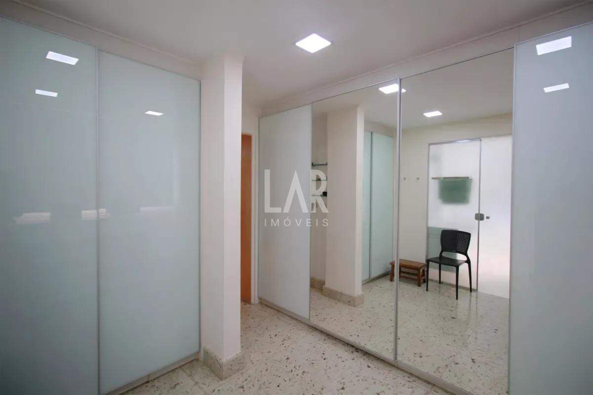 Apartamento de 4 quartos à venda, Cruzeiro, Belo Horizonte - MG