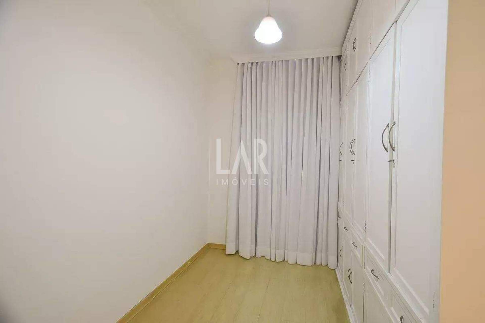 Apartamento de 3 quartos para alugar, Sagrada Família, Belo Horizonte - MG