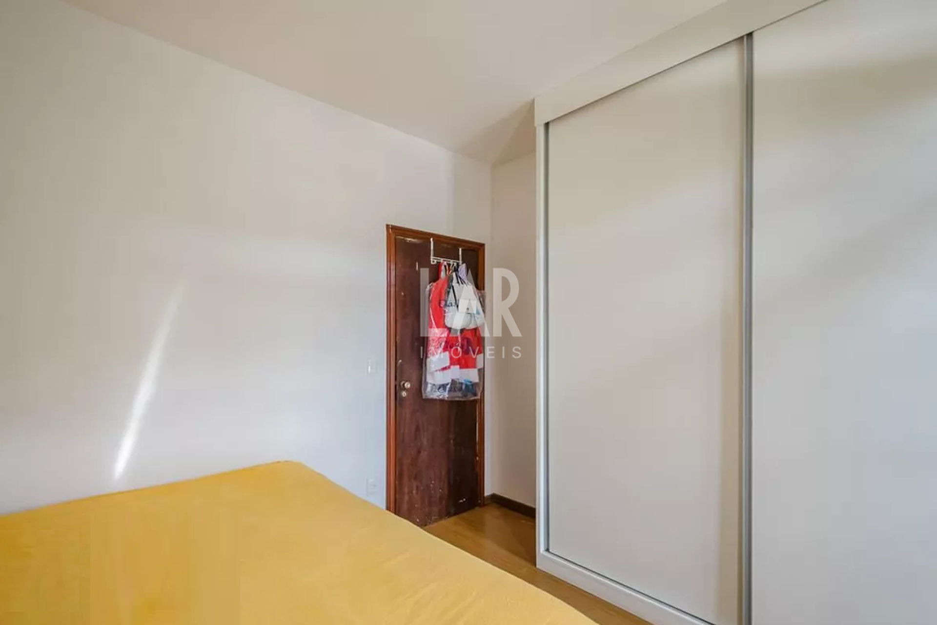 Casa de 6 quartos à venda, Luxemburgo, Belo Horizonte - MG