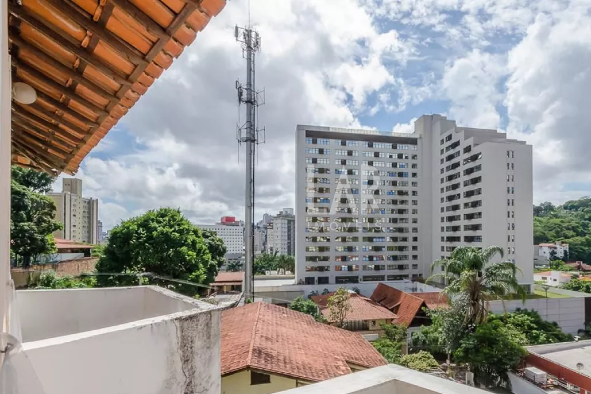 Casa de 6 quartos à venda, Luxemburgo, Belo Horizonte - MG