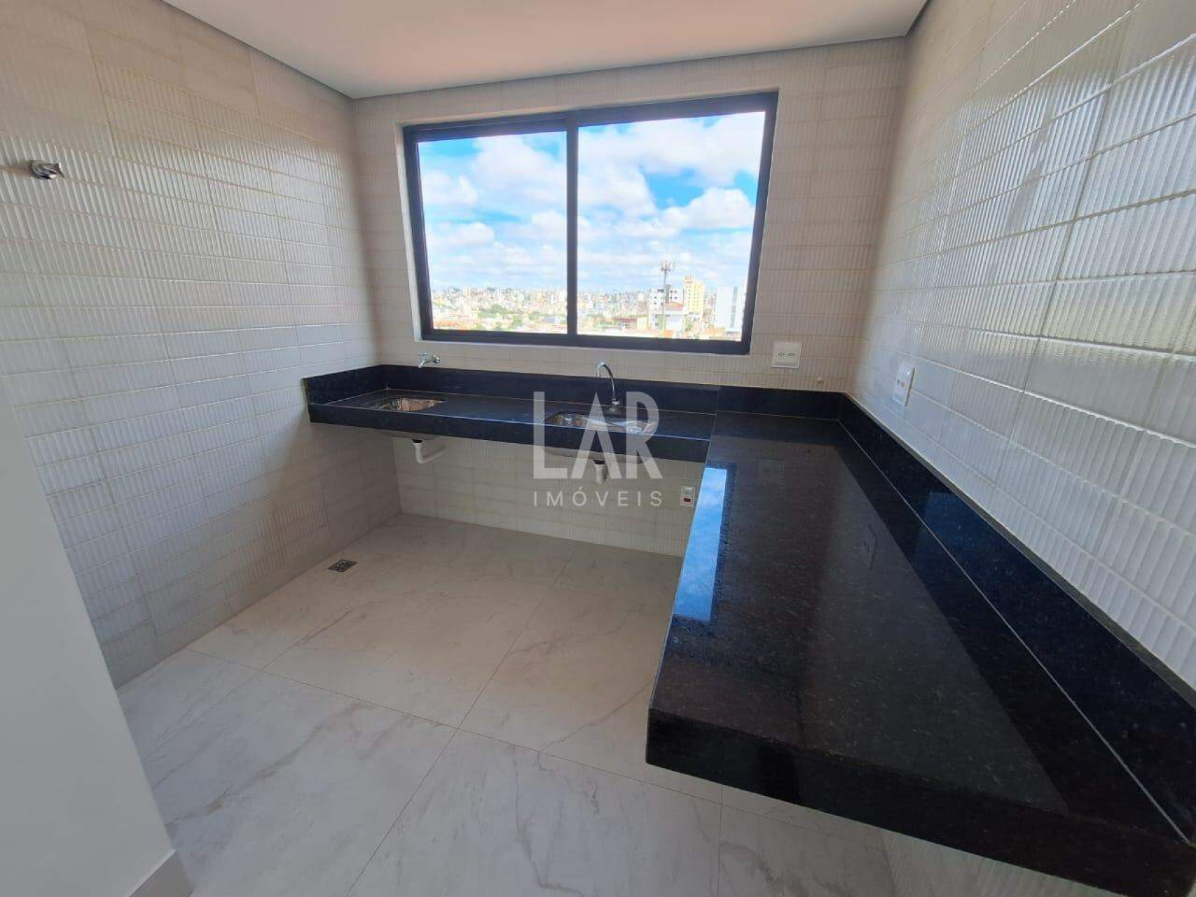 France - Alto Barroca - Belo Horizonte, MG
