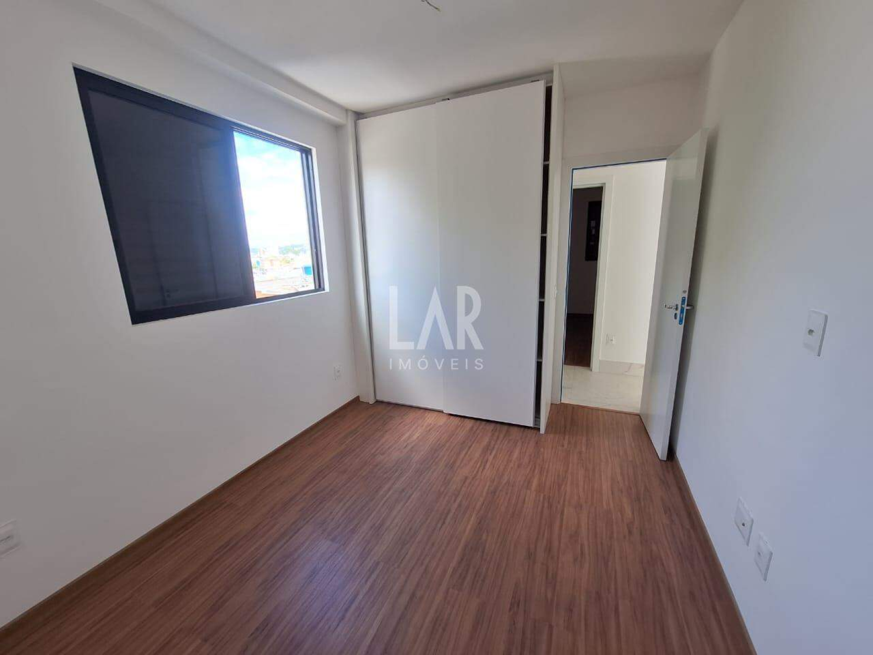 France - Alto Barroca - Belo Horizonte, MG