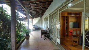 Casa de 3 quartos à venda, Sagrada Família, Belo Horizonte - MG