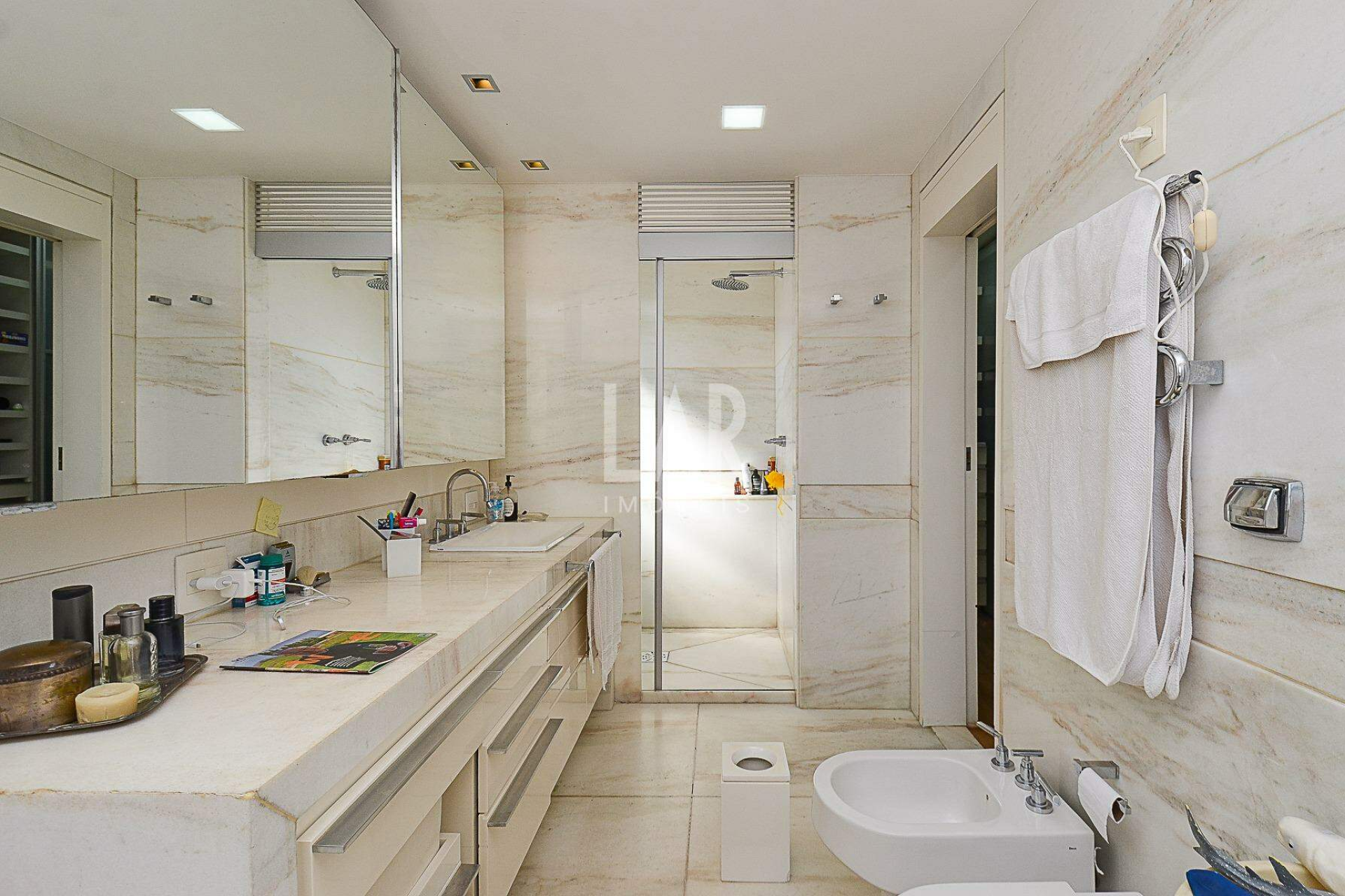 Apartamento de 4 quartos para alugar, Belvedere, Belo Horizonte - MG
