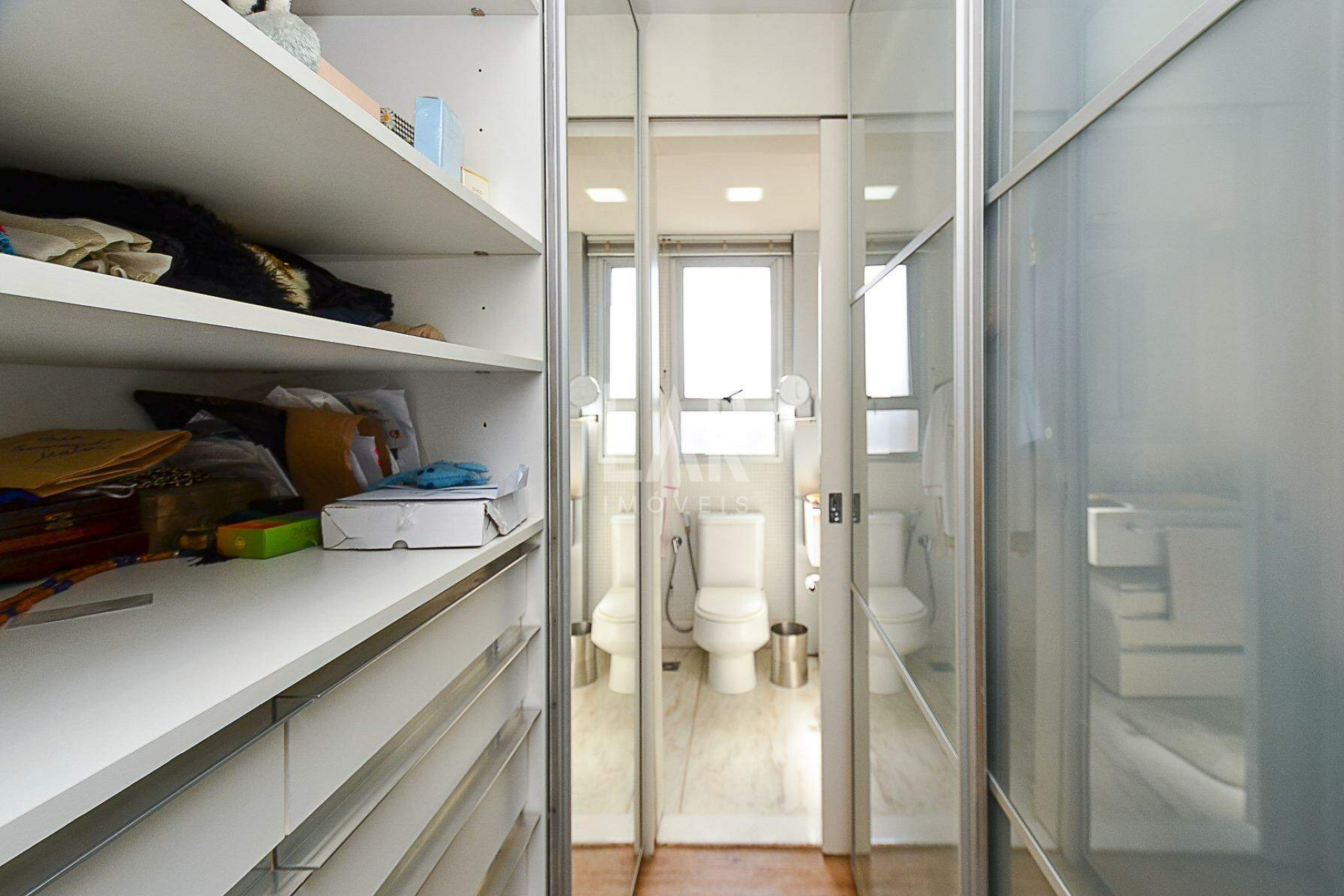 Apartamento de 4 quartos para alugar, Belvedere, Belo Horizonte - MG