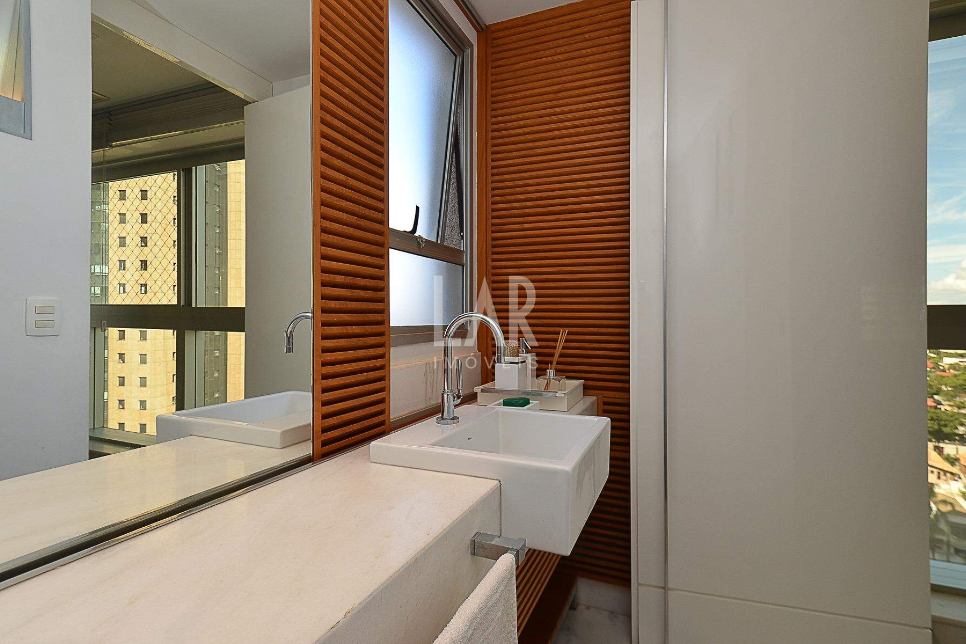 Apartamento de 4 quartos para alugar, Belvedere, Belo Horizonte - MG