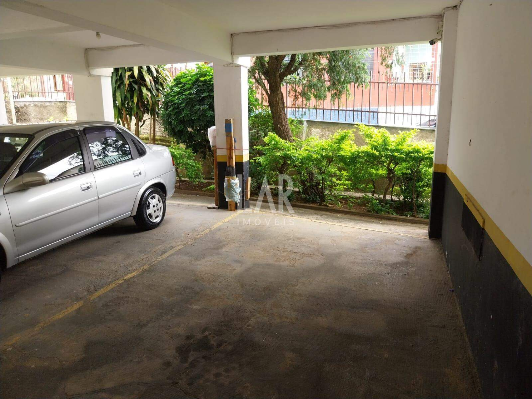 Apartamento de 2 quartos à venda, Santa Tereza, Belo Horizonte - MG