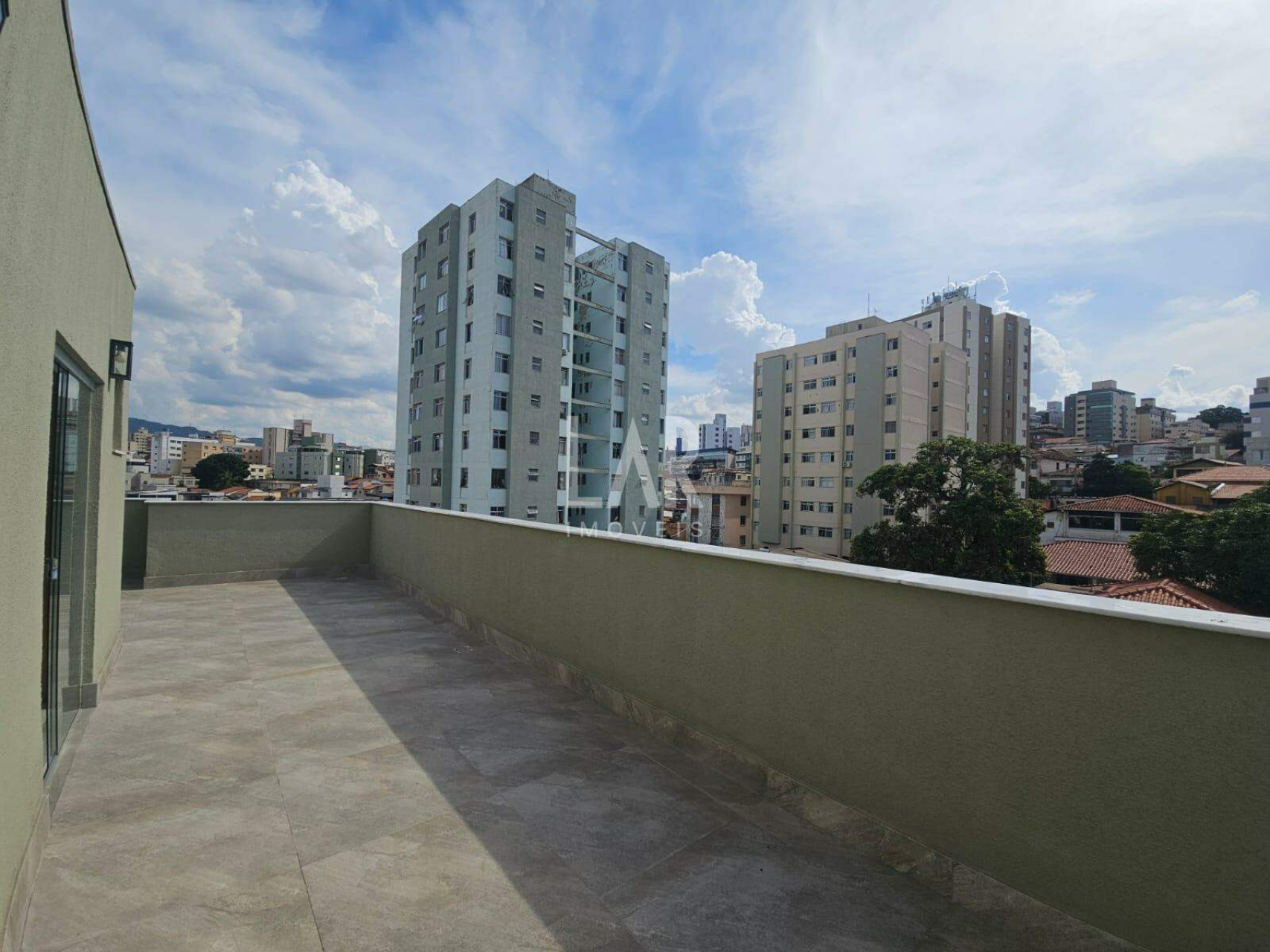Cobertura de 3 quartos à venda, Floresta, Belo Horizonte - MG