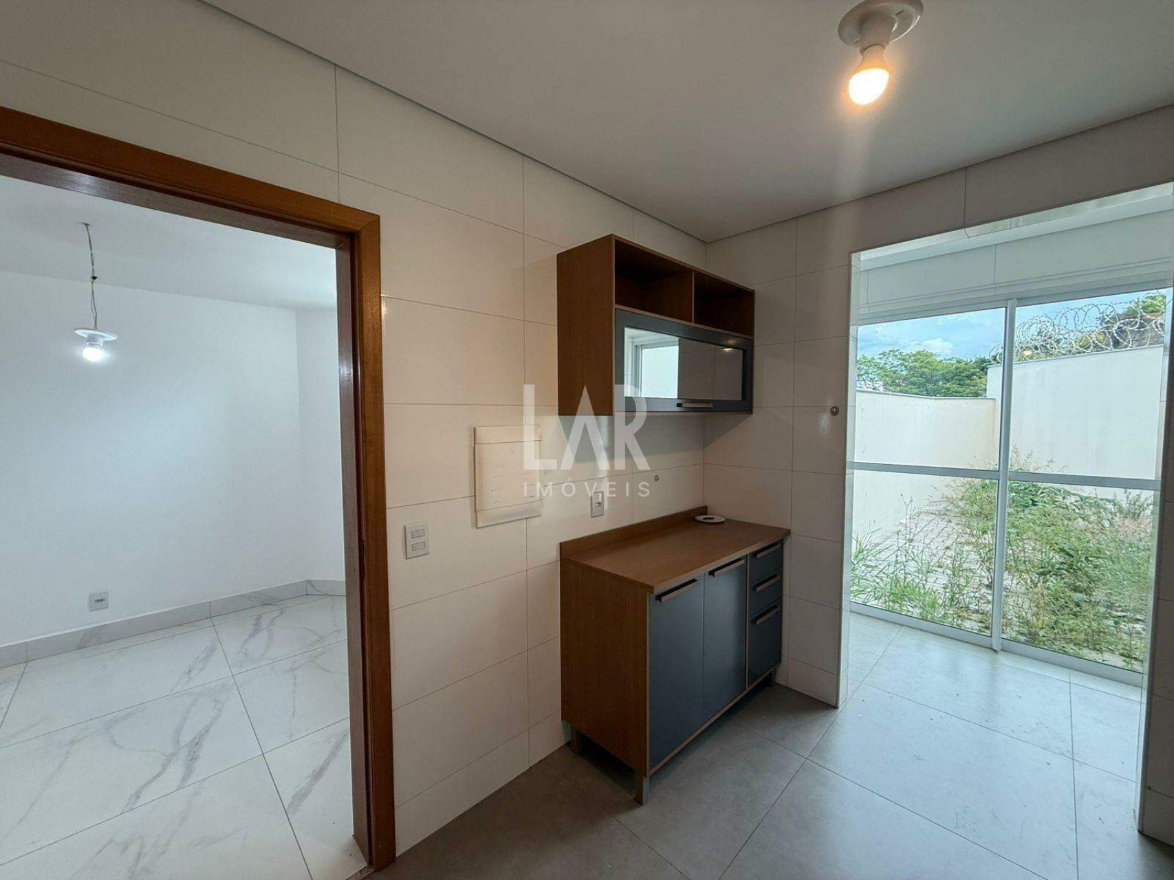 Casa de 3 quartos à venda, Santa Rosa, Belo Horizonte - MG