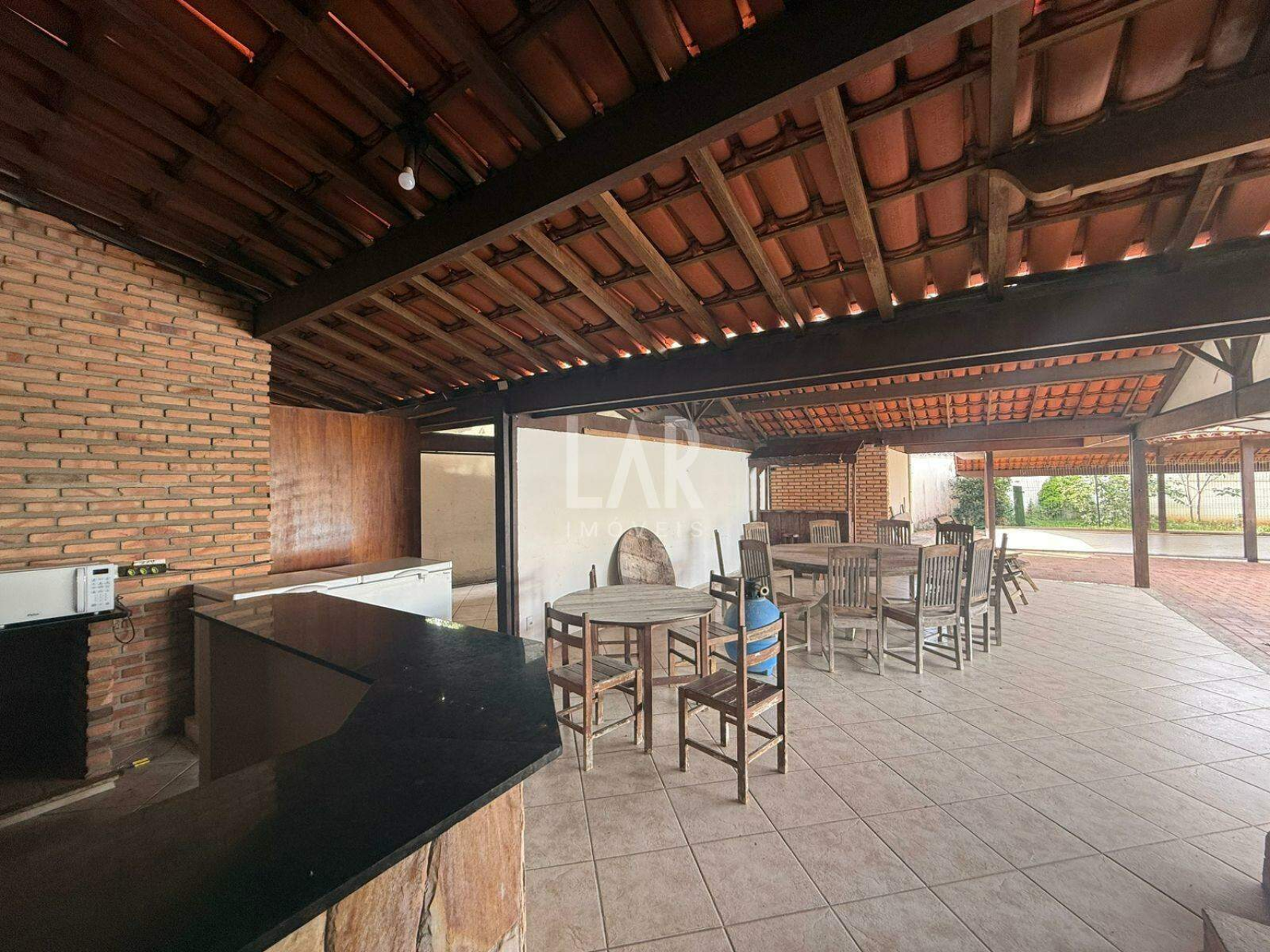Casa de 5 quartos à venda, Santa Mônica, Belo Horizonte - MG