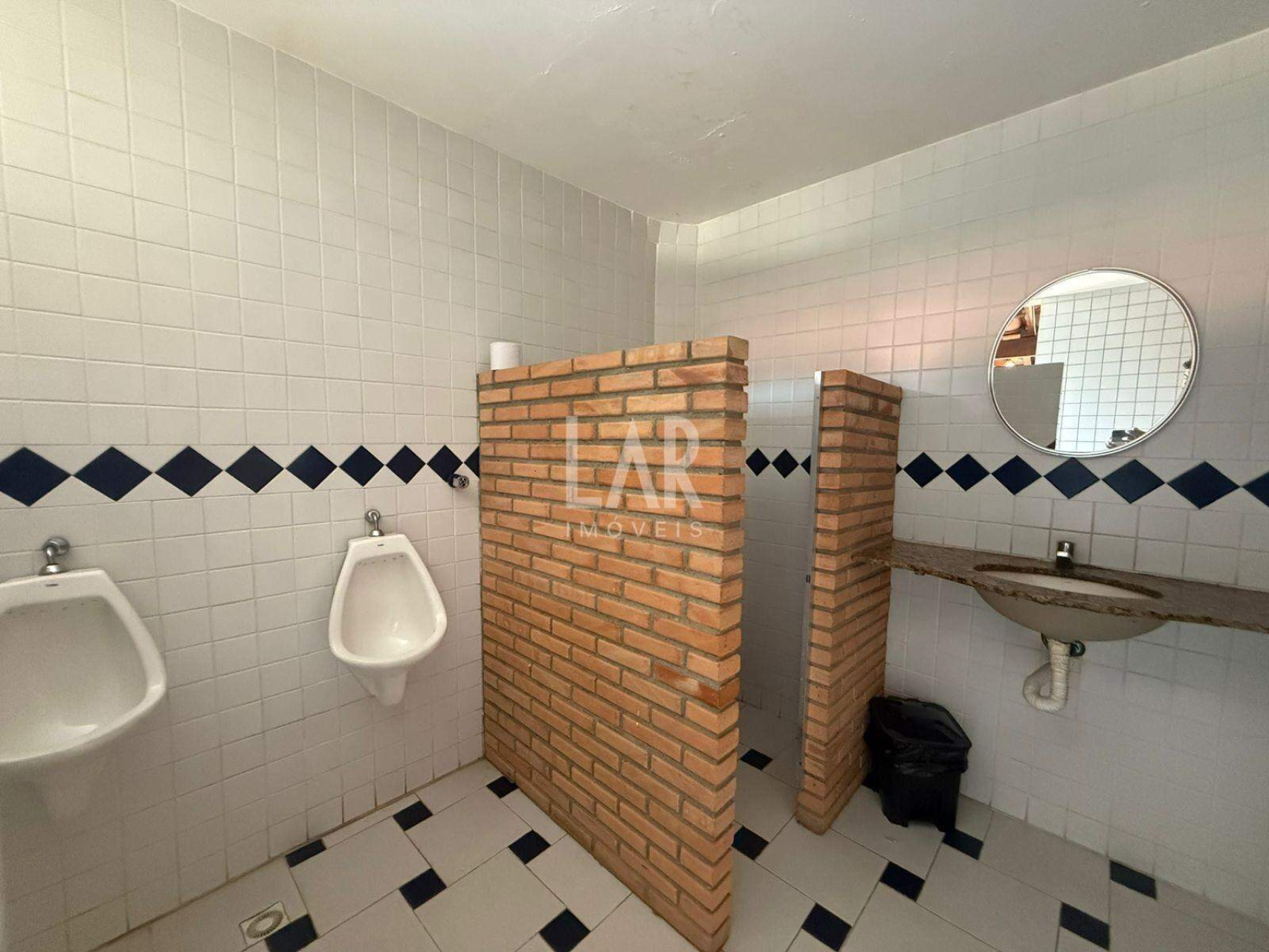 Casa de 5 quartos à venda, Santa Mônica, Belo Horizonte - MG