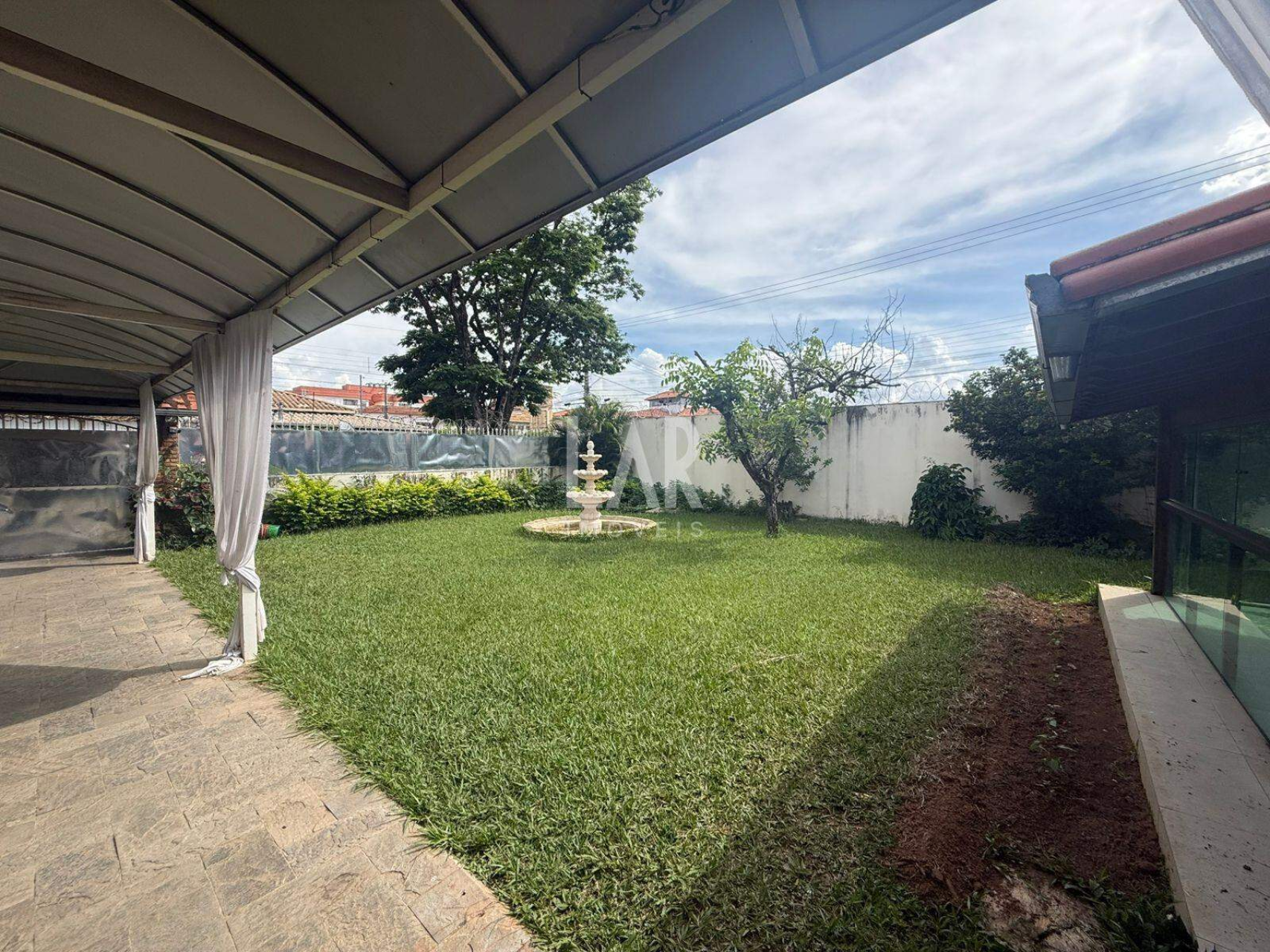 Casa de 5 quartos à venda, Santa Mônica, Belo Horizonte - MG