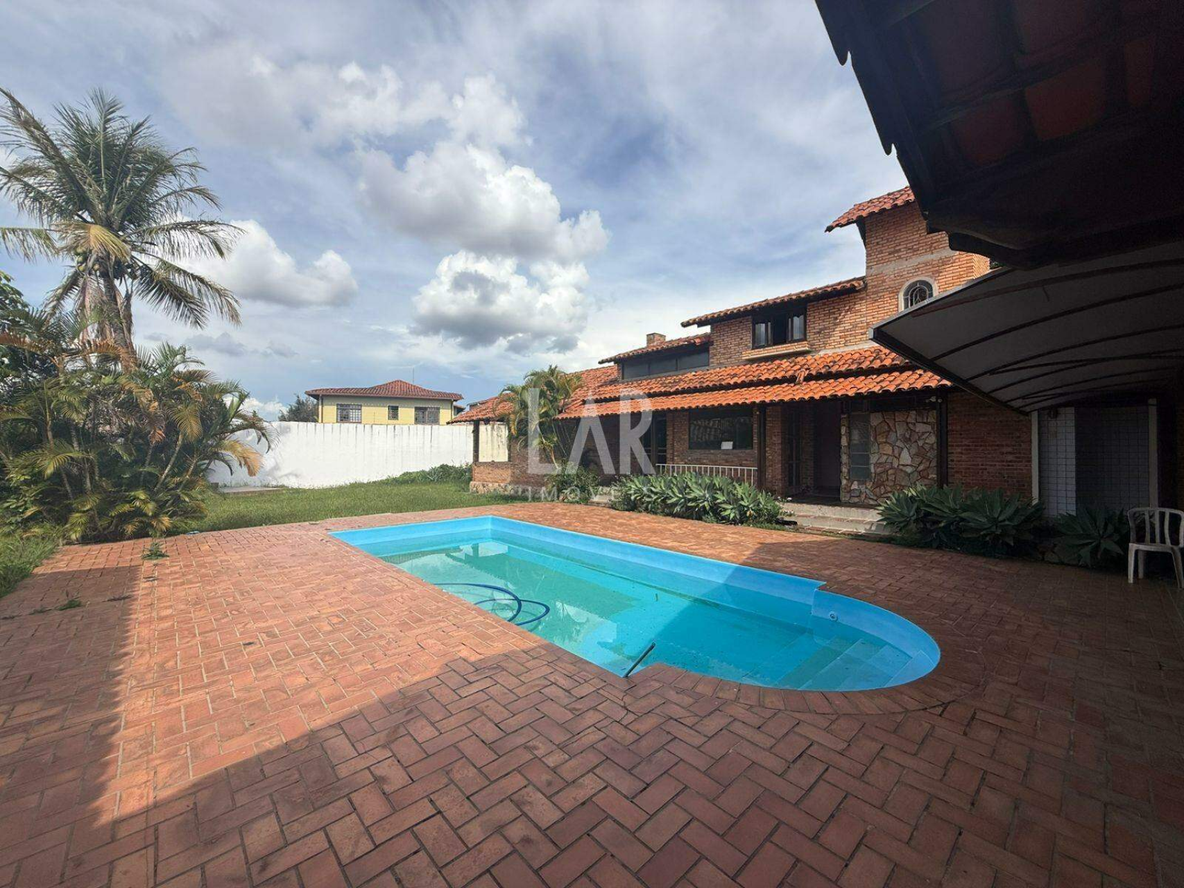 Casa de 5 quartos à venda, Santa Mônica, Belo Horizonte - MG
