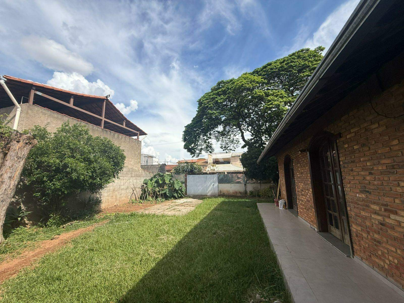 Casa de 5 quartos à venda, Santa Mônica, Belo Horizonte - MG