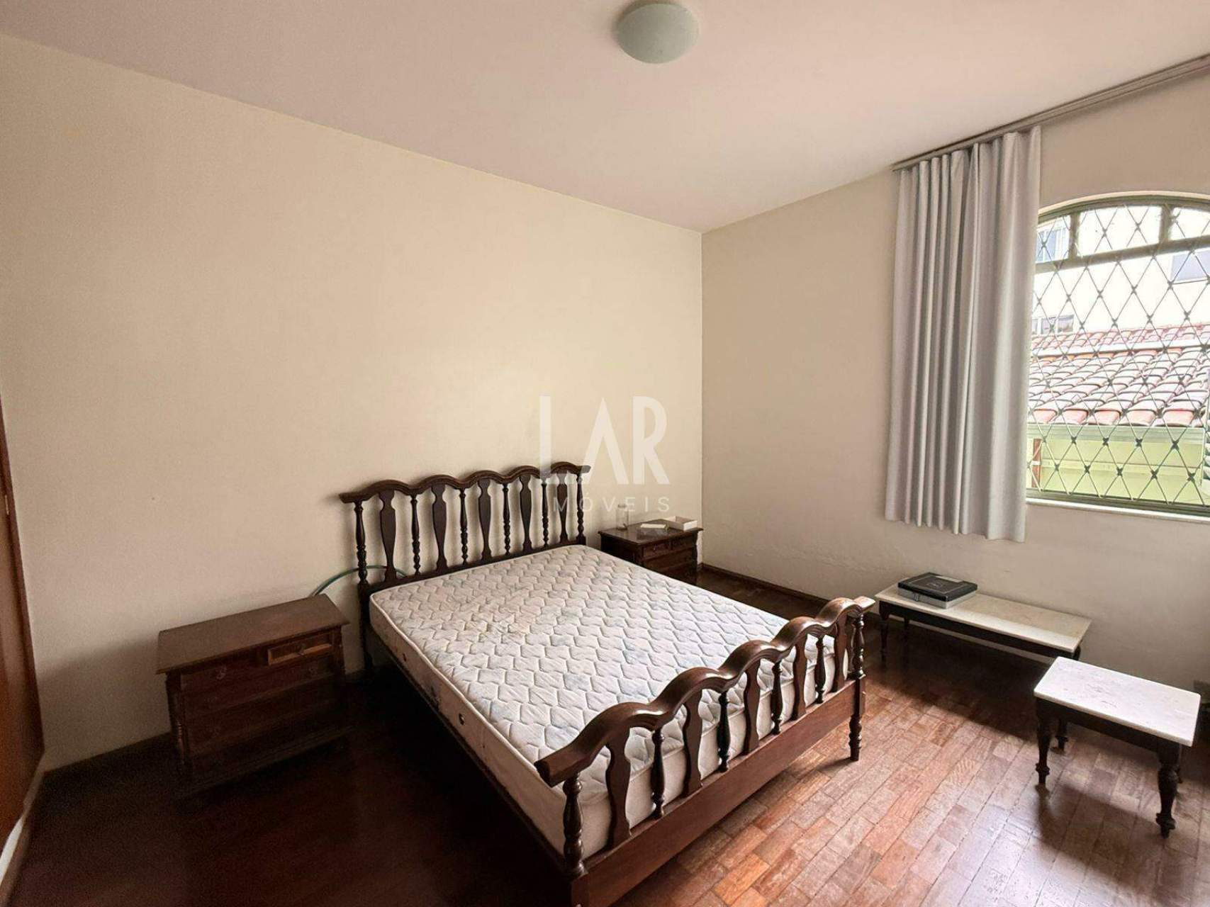 Casa de 4 quartos à venda, Itapoã, Belo Horizonte - MG