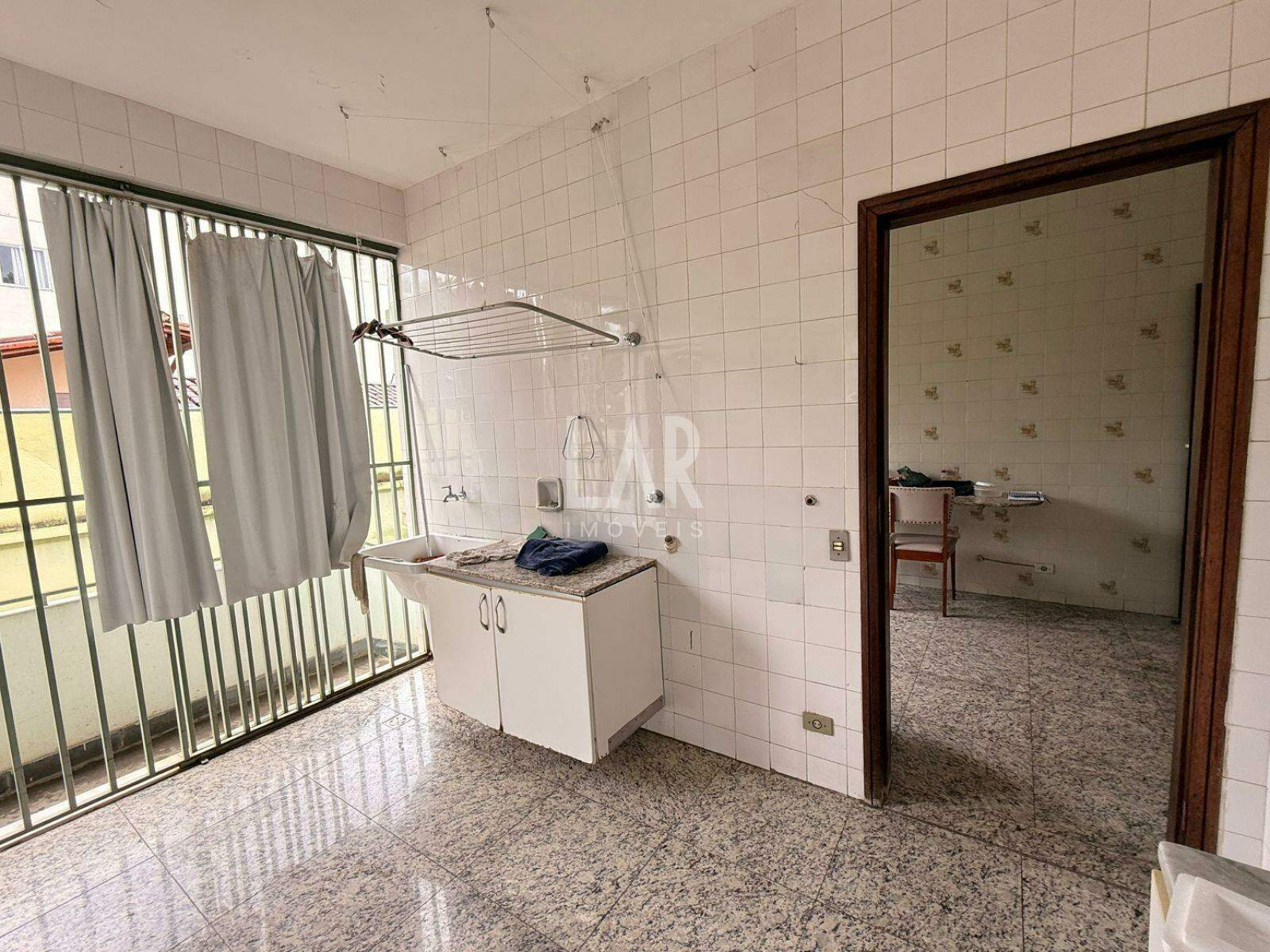 Casa de 4 quartos à venda, Itapoã, Belo Horizonte - MG