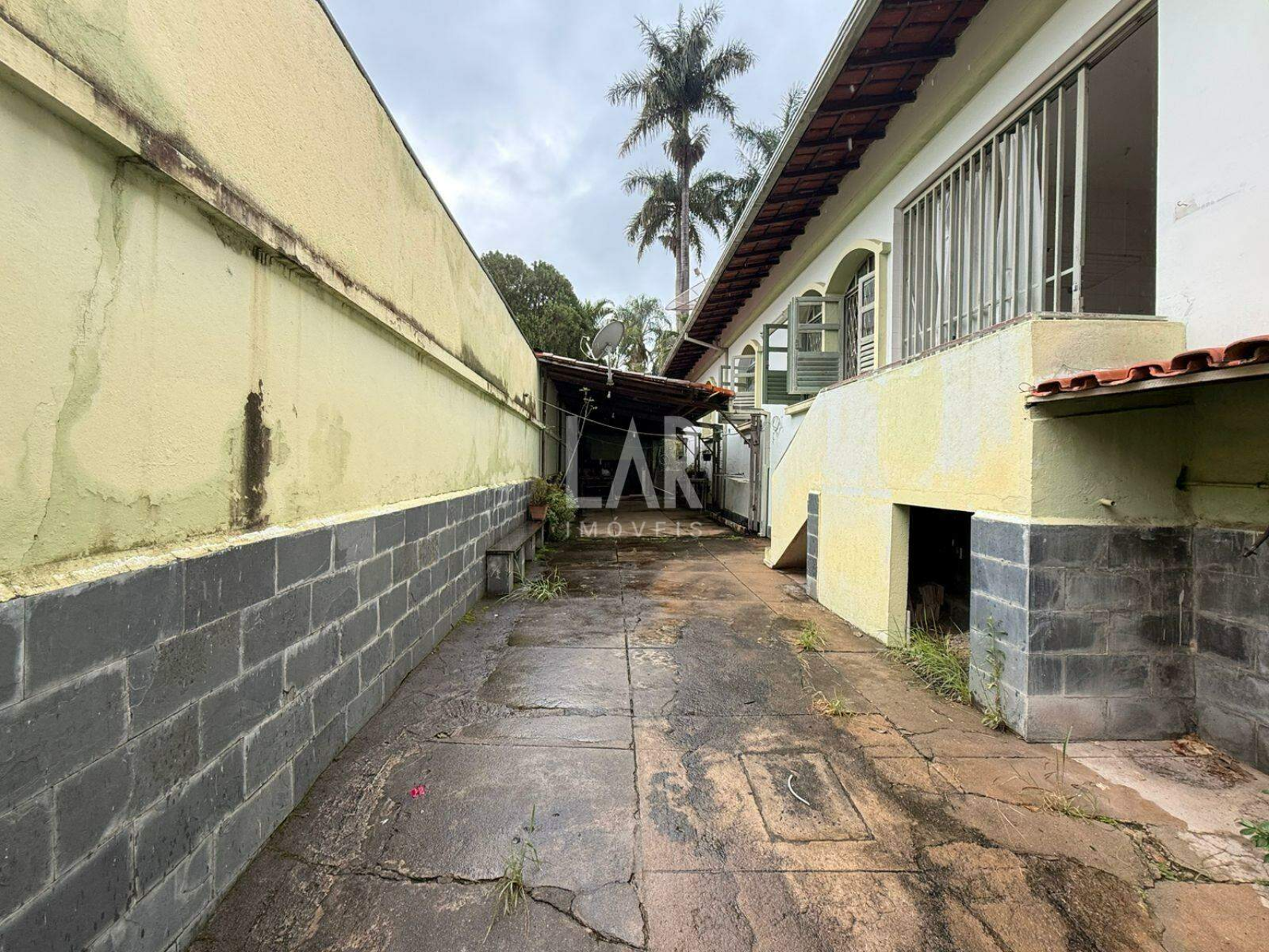 Casa de 4 quartos à venda, Itapoã, Belo Horizonte - MG