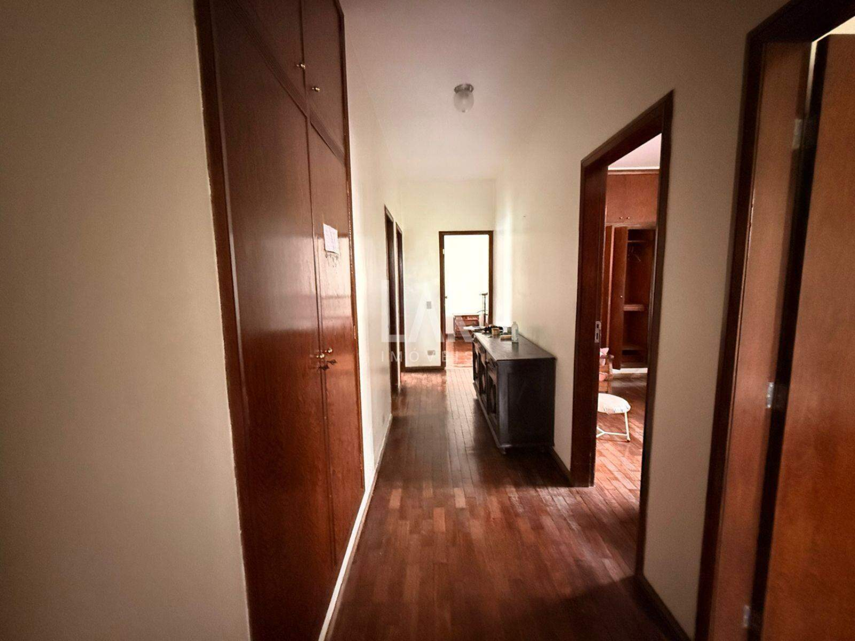 Casa de 4 quartos à venda, Itapoã, Belo Horizonte - MG