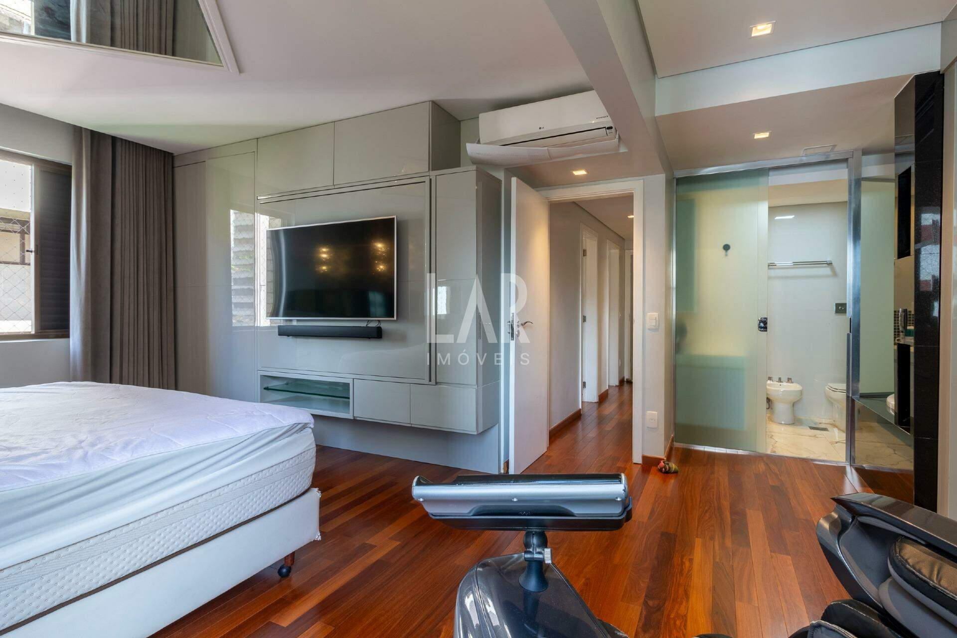 Apartamento de 3 quartos para alugar, Lourdes, Belo Horizonte - MG