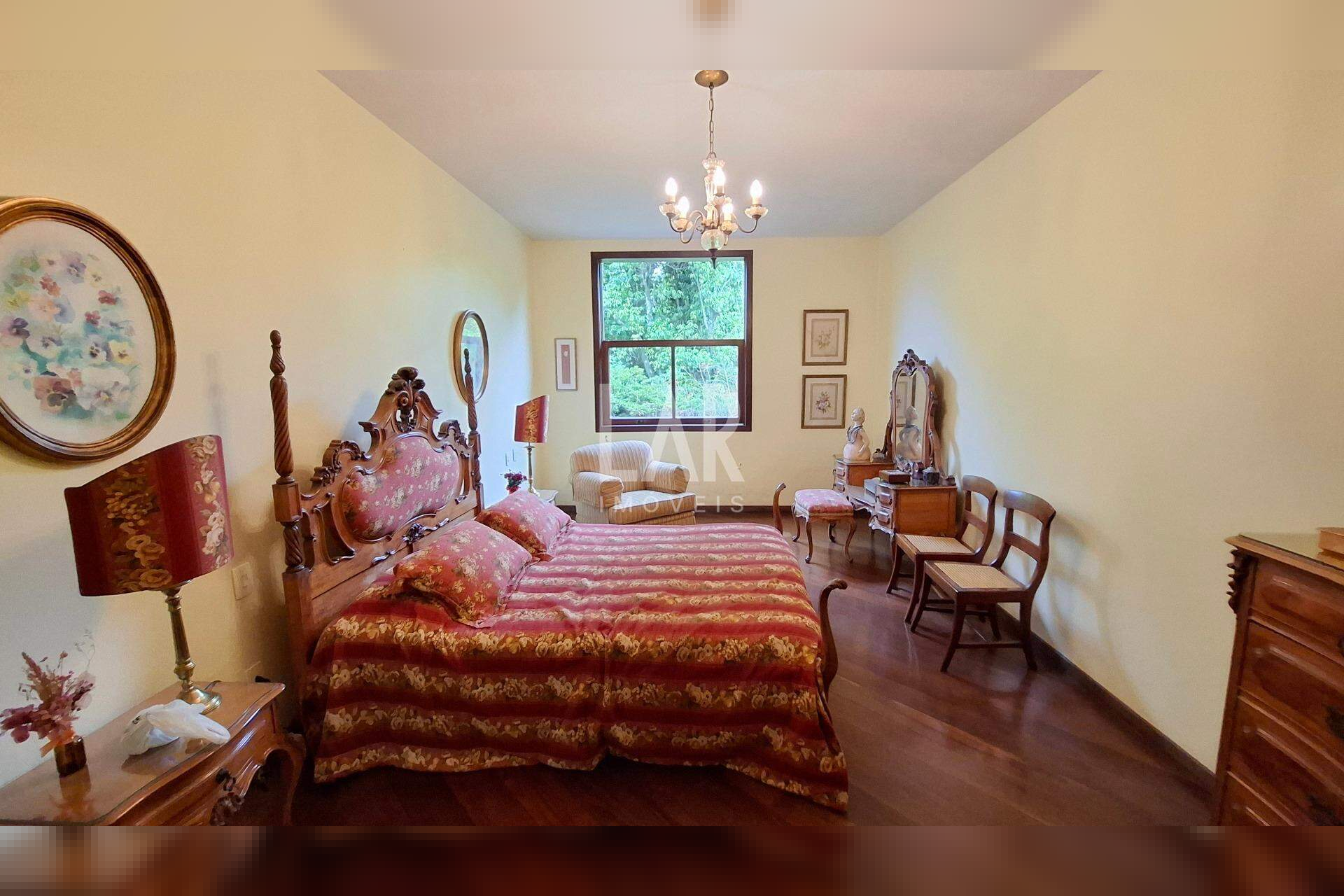 Casa de 4 quartos para alugar, Mangabeiras, Belo Horizonte - MG