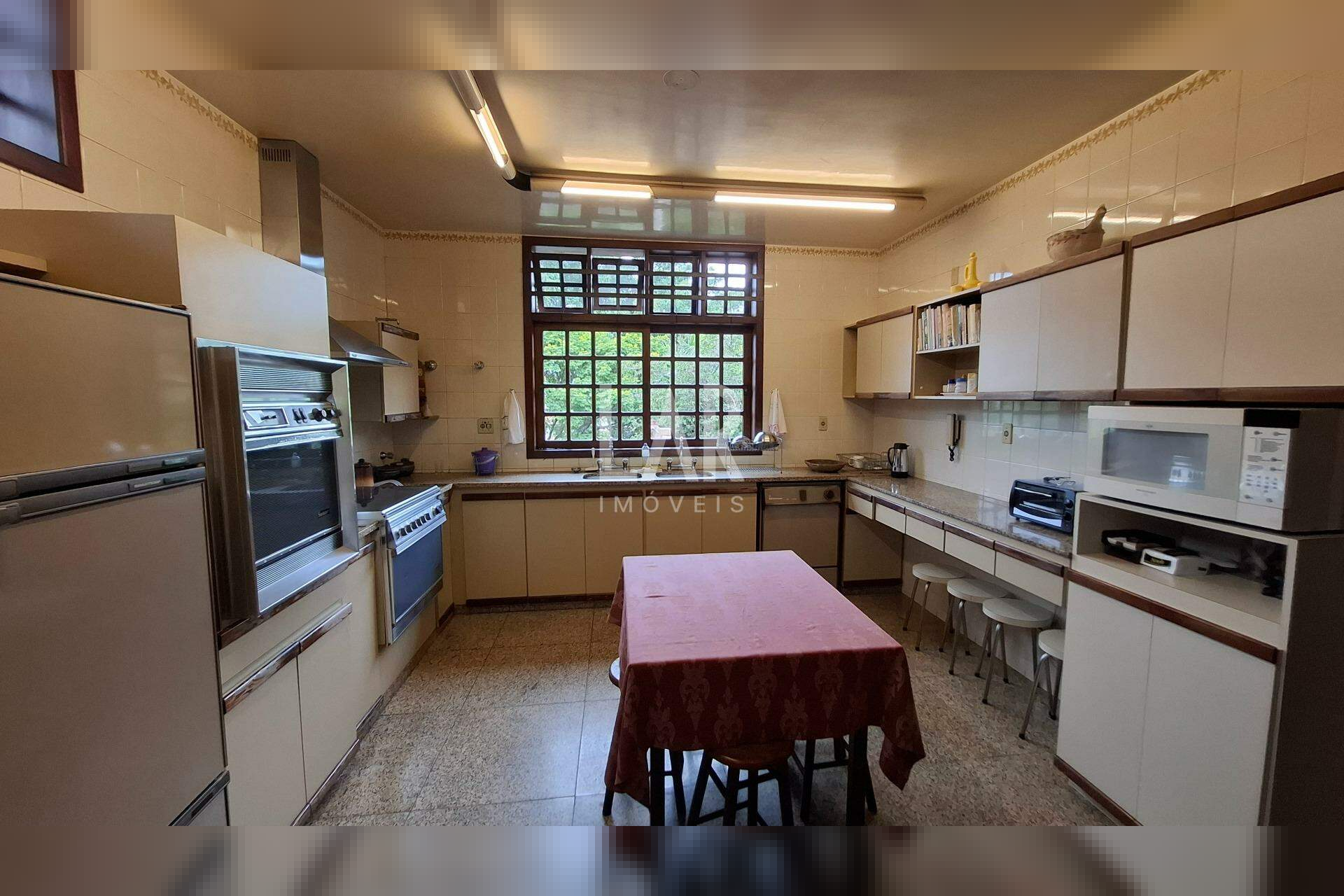 Casa de 4 quartos para alugar, Mangabeiras, Belo Horizonte - MG