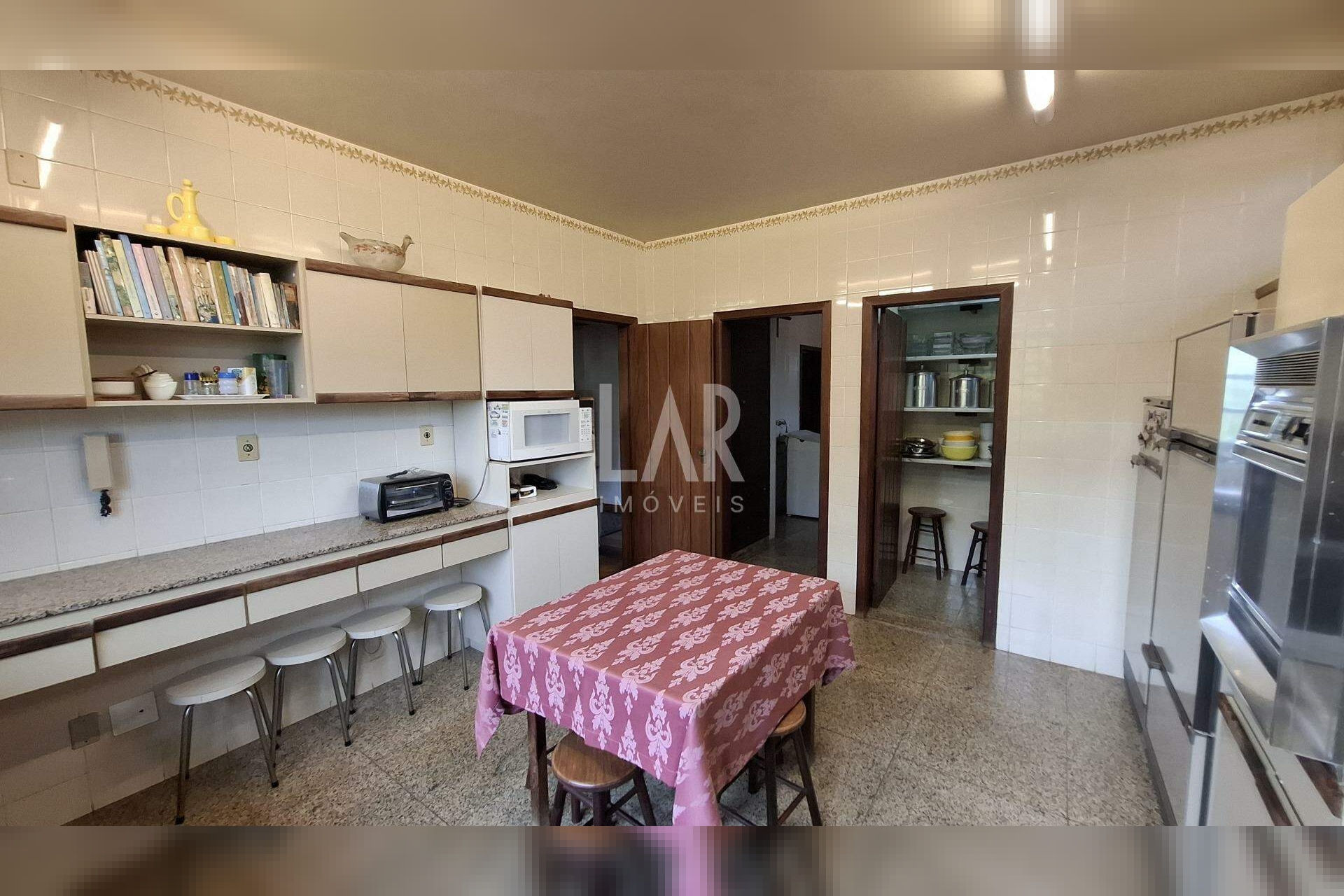 Casa de 4 quartos para alugar, Mangabeiras, Belo Horizonte - MG